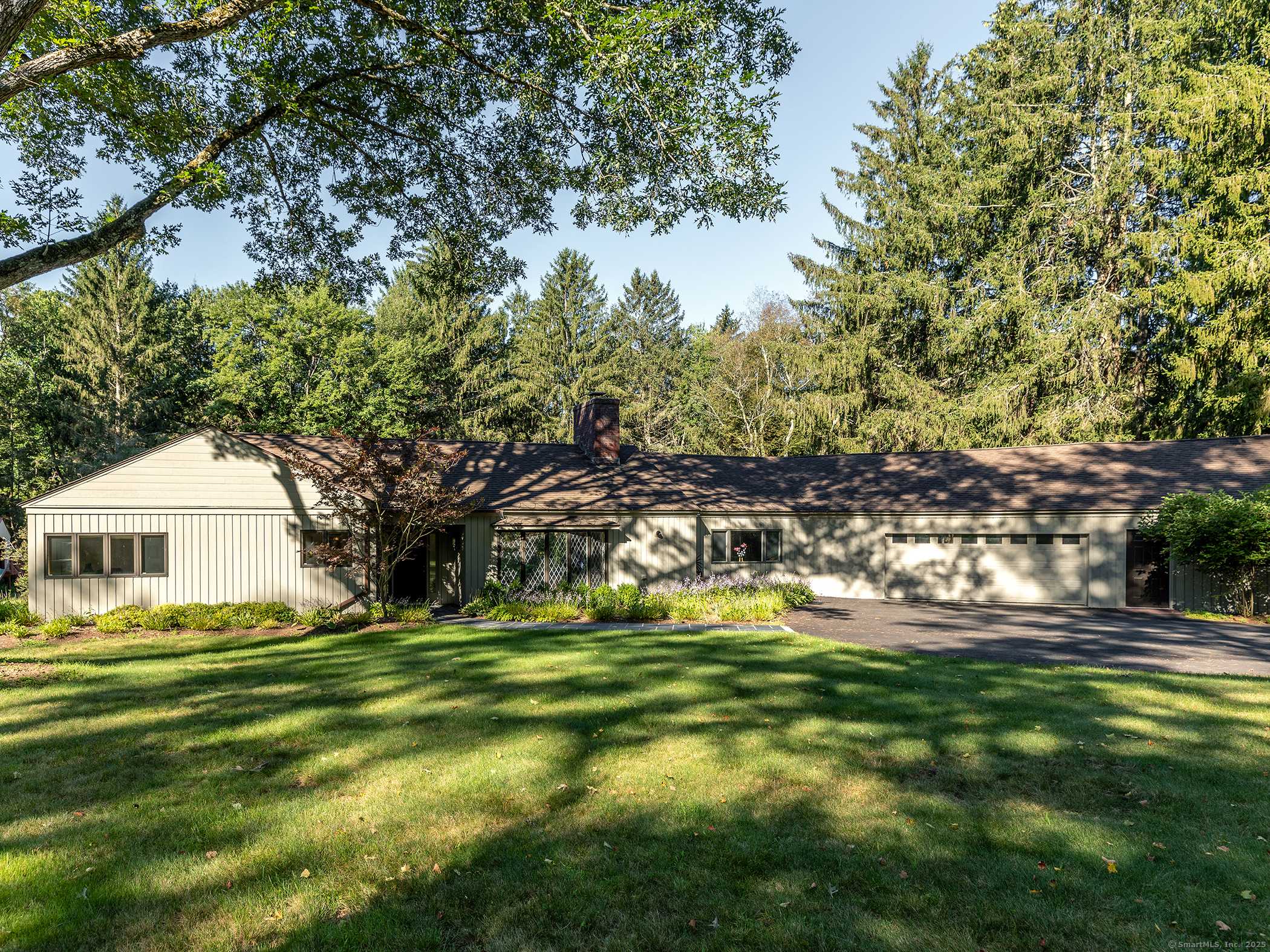 Washington, CT 06793,283 Woodbury Road