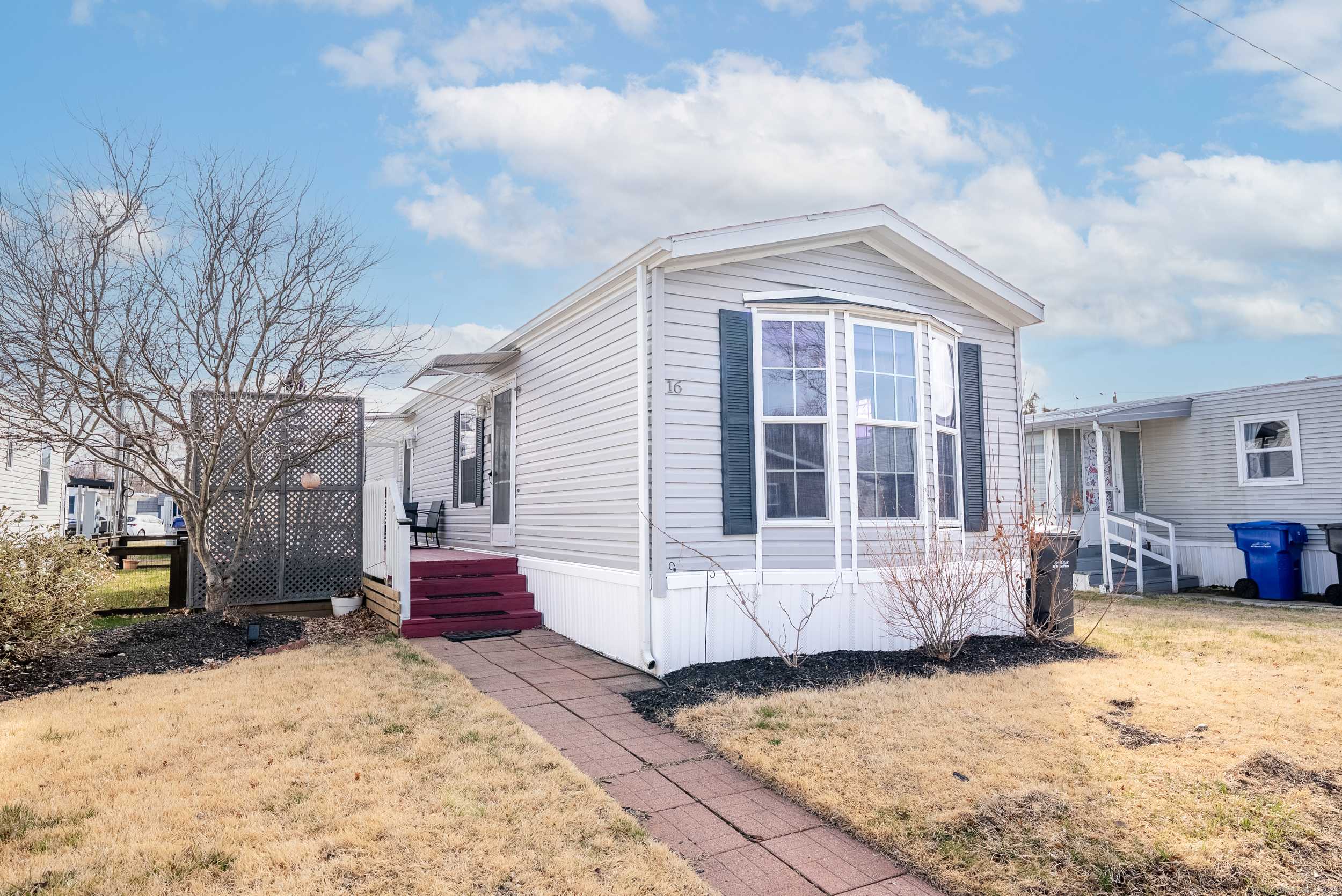 East Windsor, CT 06088,16 Grove Street
