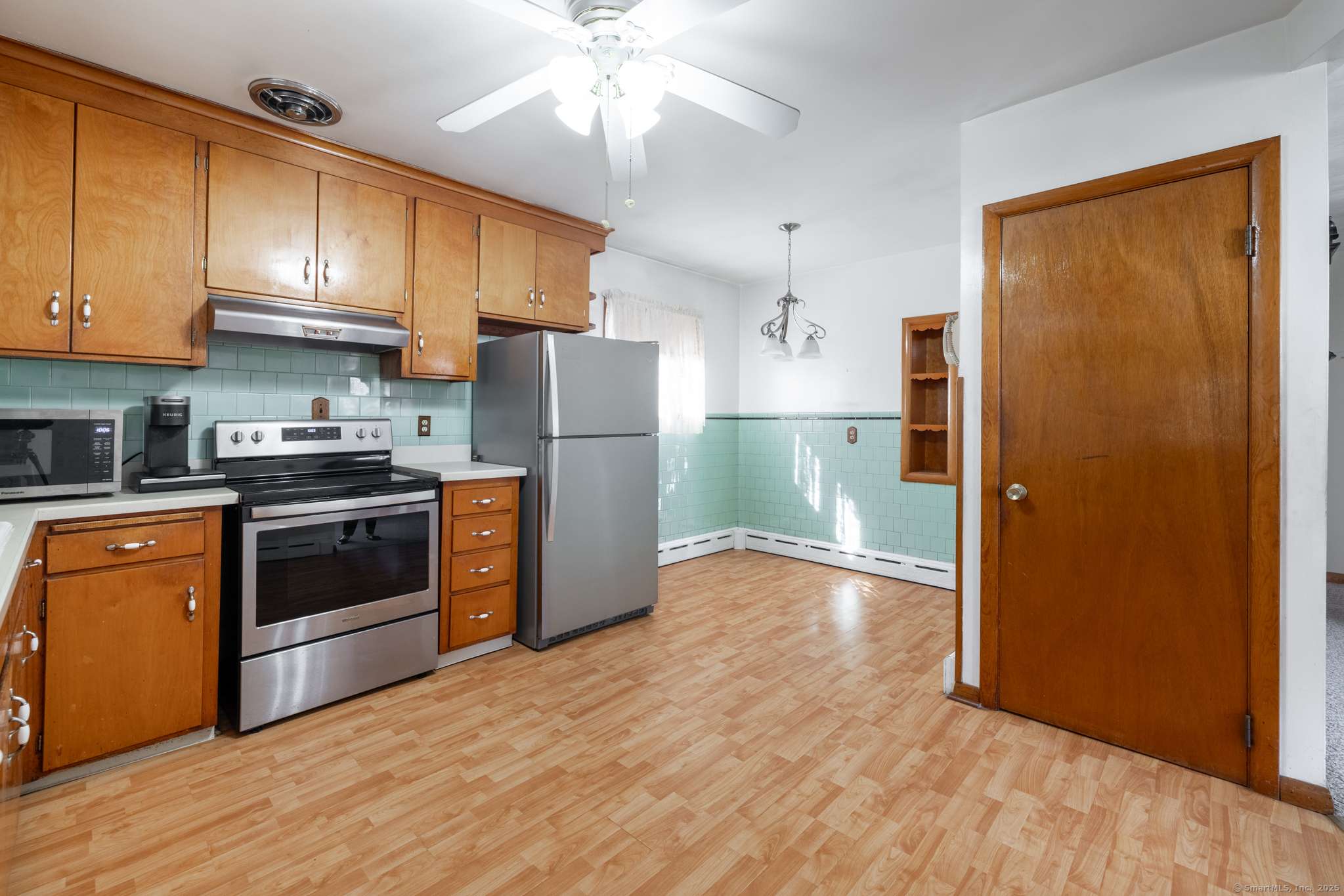 Waterbury, CT 06705,90 Hunthill Road