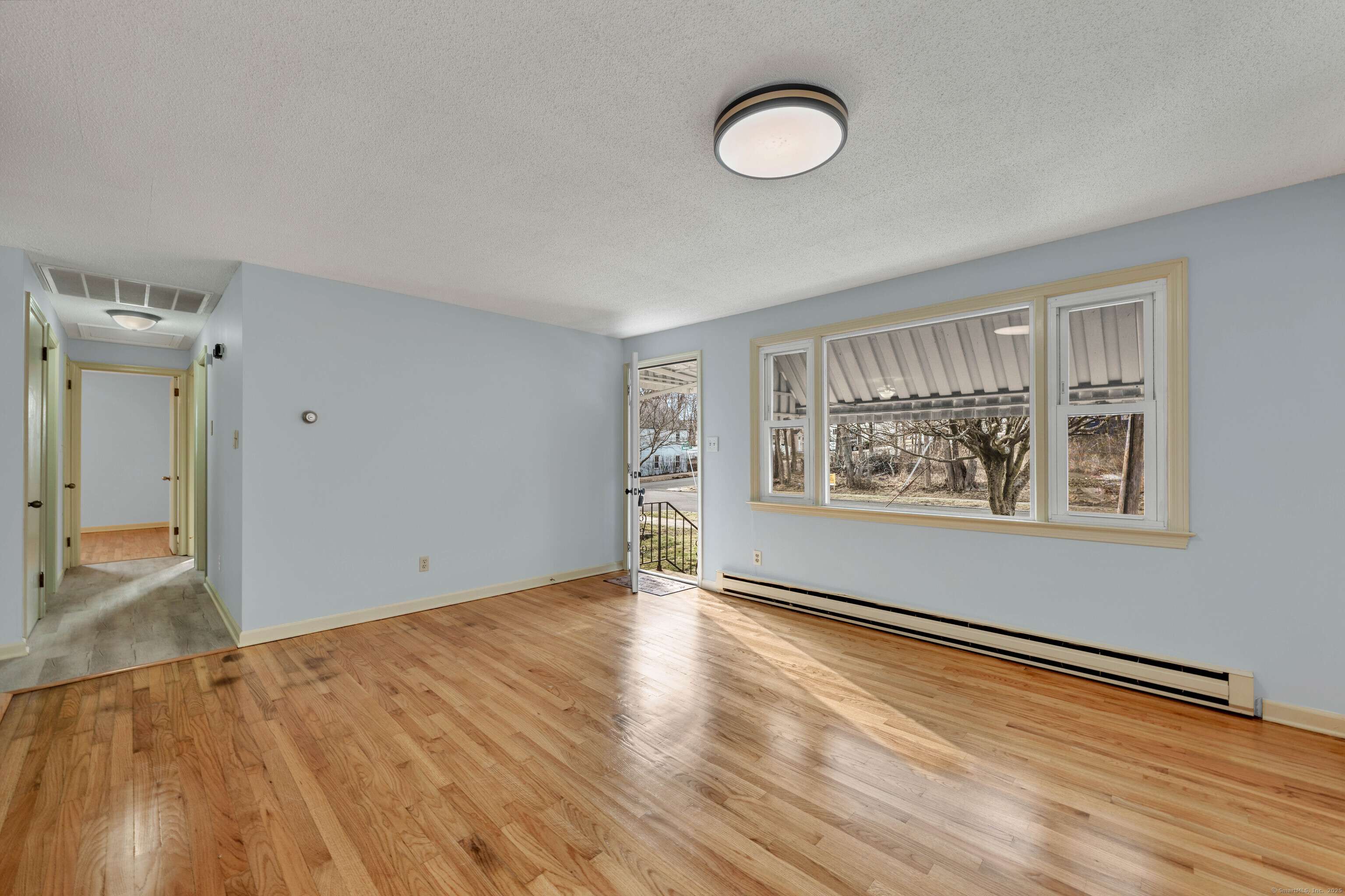 Bristol, CT 06010,30 Earl Street