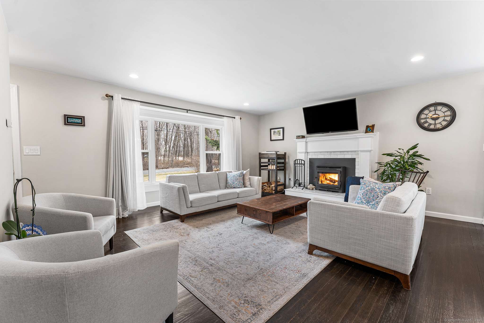 Redding, CT 06896,21 White Birch Road