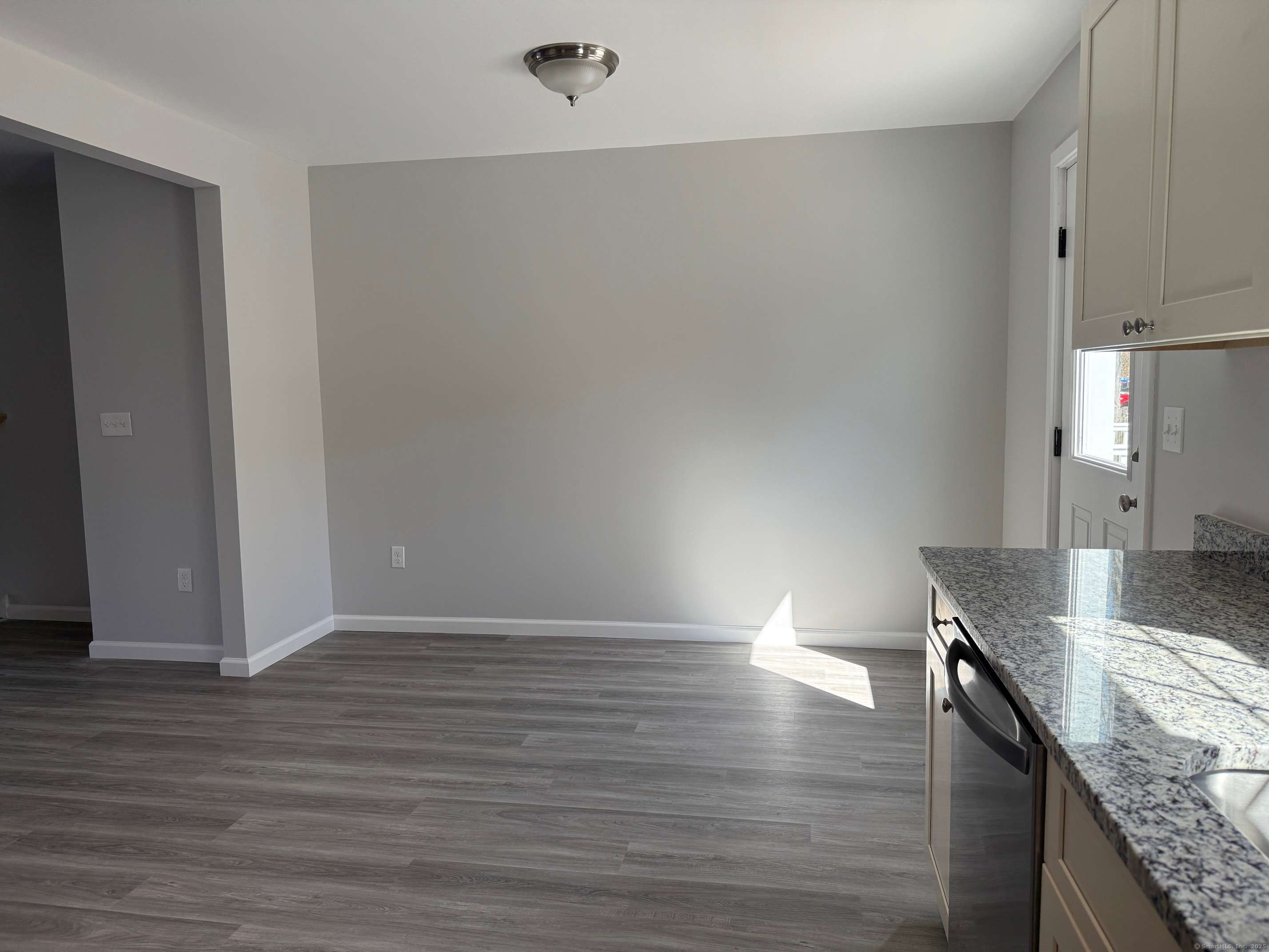 Naugatuck, CT 06770,550 High Street #3