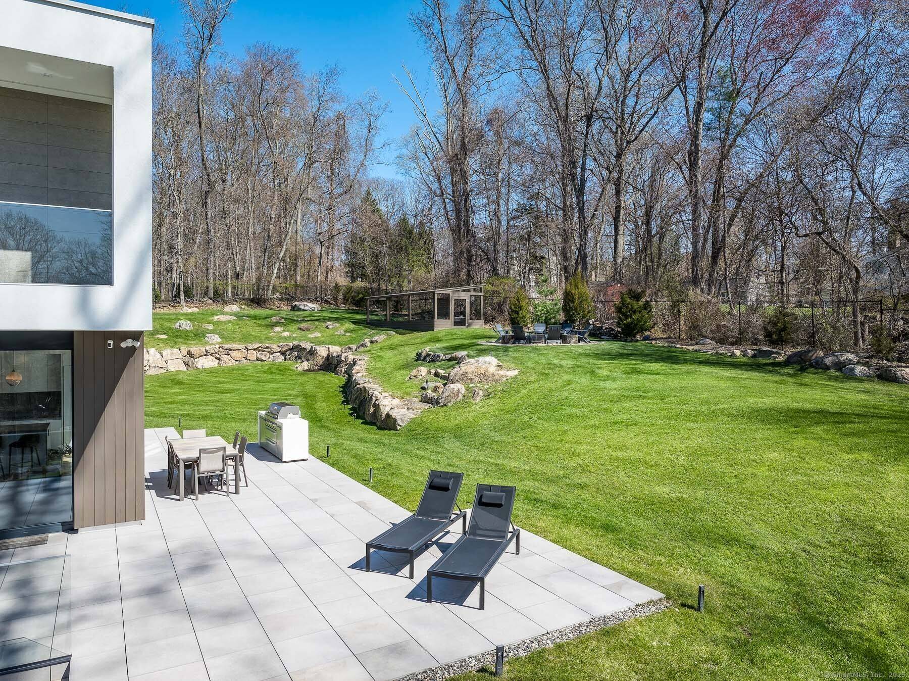 Stamford, CT 06903,75 Campbell Drive