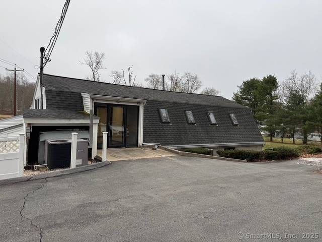 Ledyard, CT 06339,5 Lorenz Industrial Parkway
