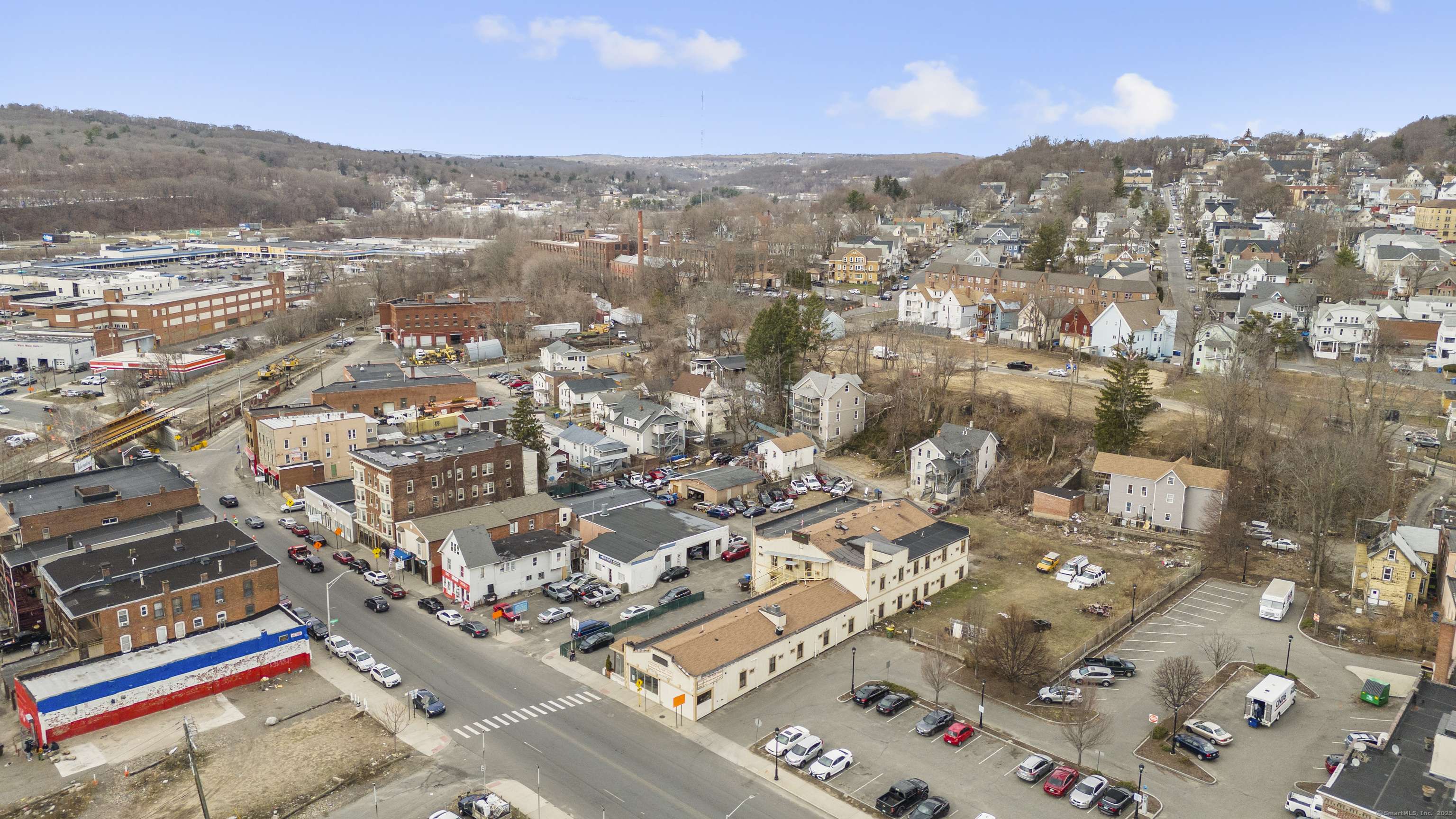 Waterbury, CT 06702,428 West Main Street