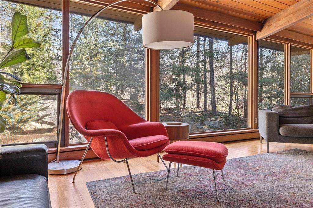 Ridgefield, CT 06877,47 Florida Hill Road