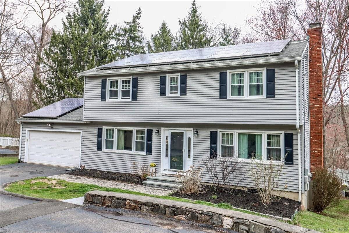 Trumbull, CT 06611,33 Rexview Circle