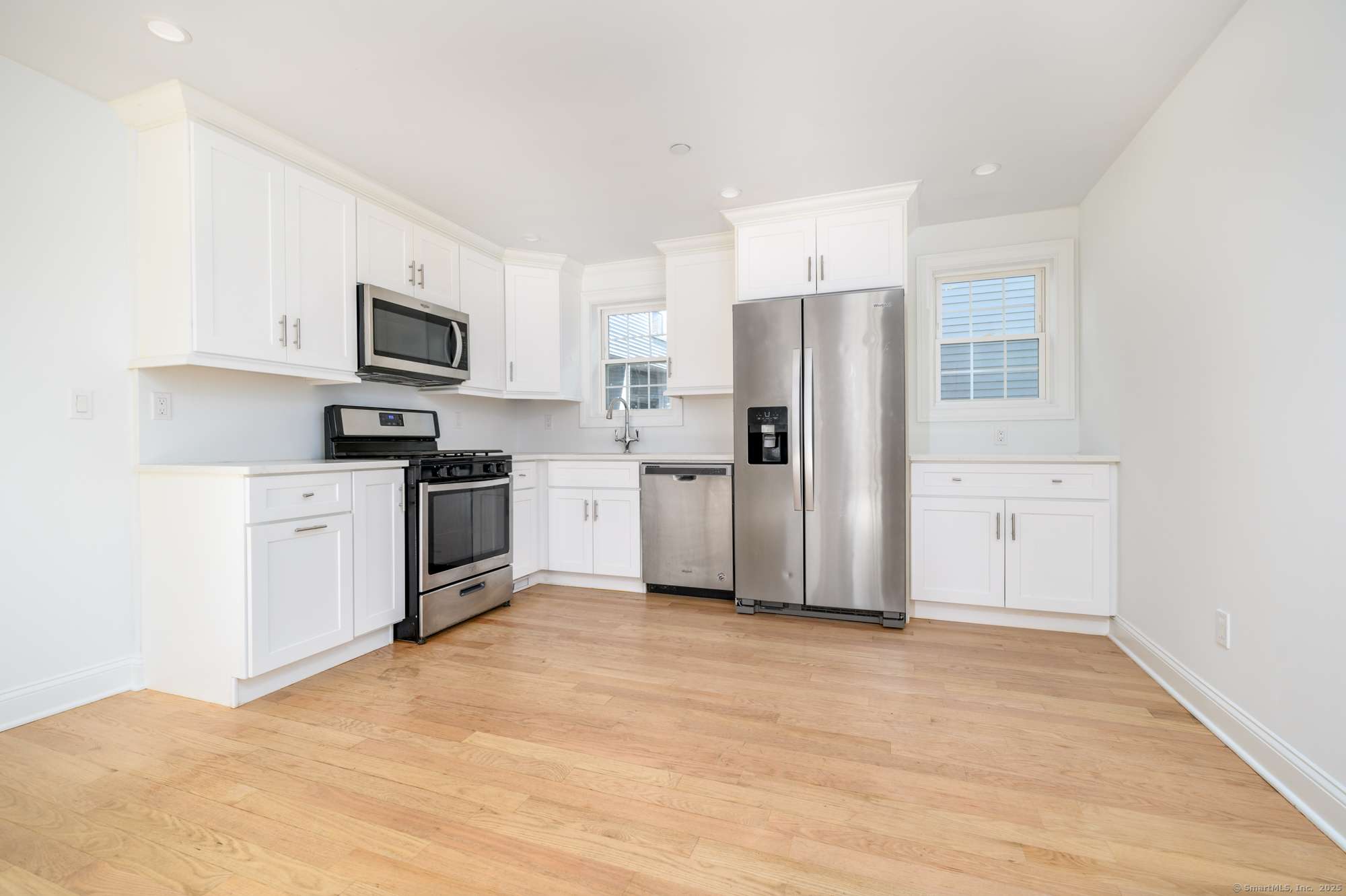 Stamford, CT 06901,159 Grove Street #C