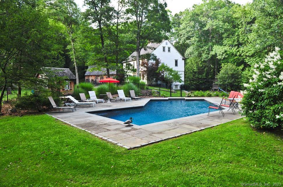 Roxbury, CT 06783,33 Sentry Hill Road