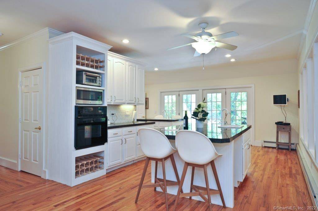 Roxbury, CT 06783,45 Moosehorn Road