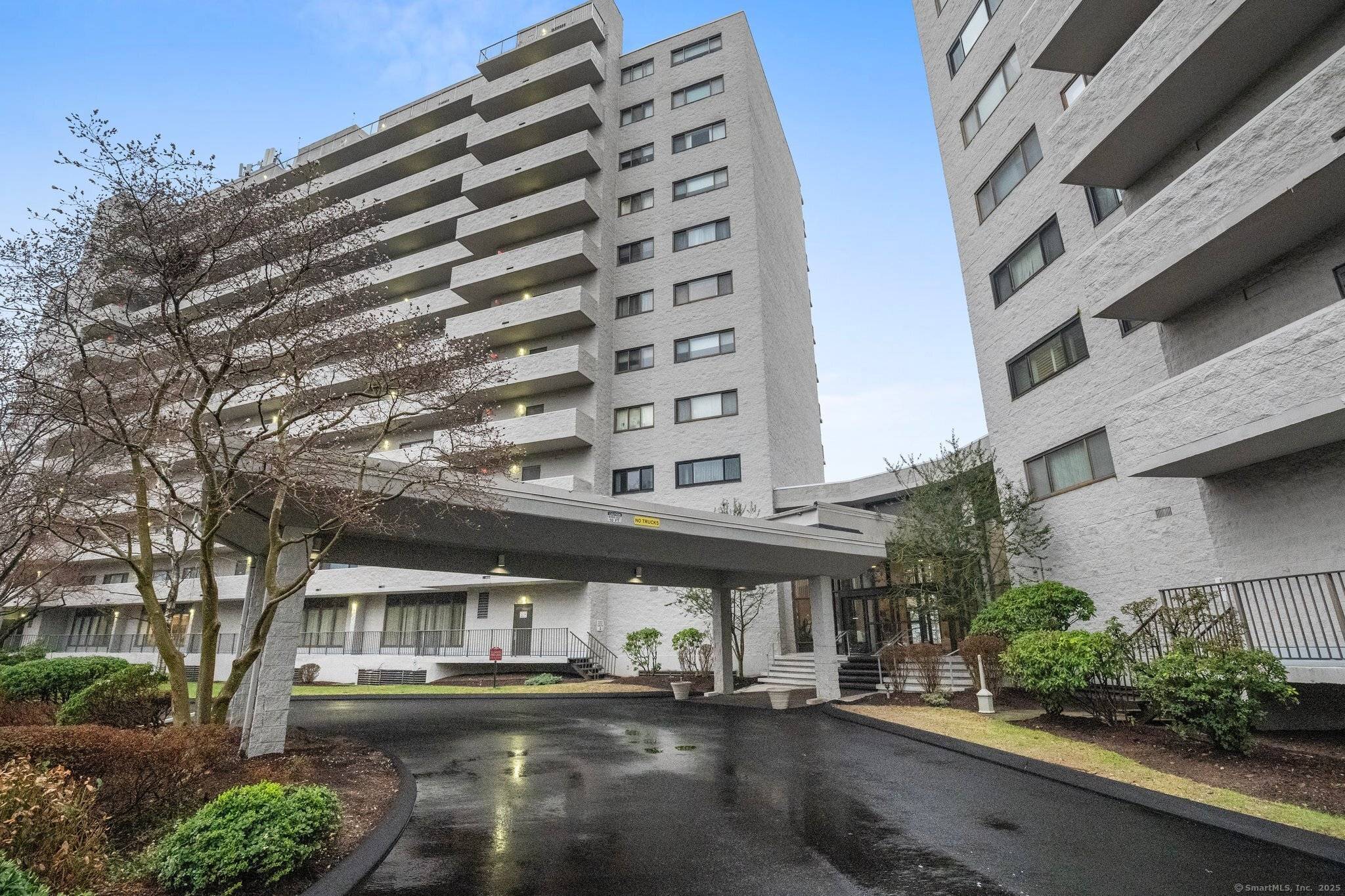 Bridgeport, CT 06604,3200 Park Avenue #9D2