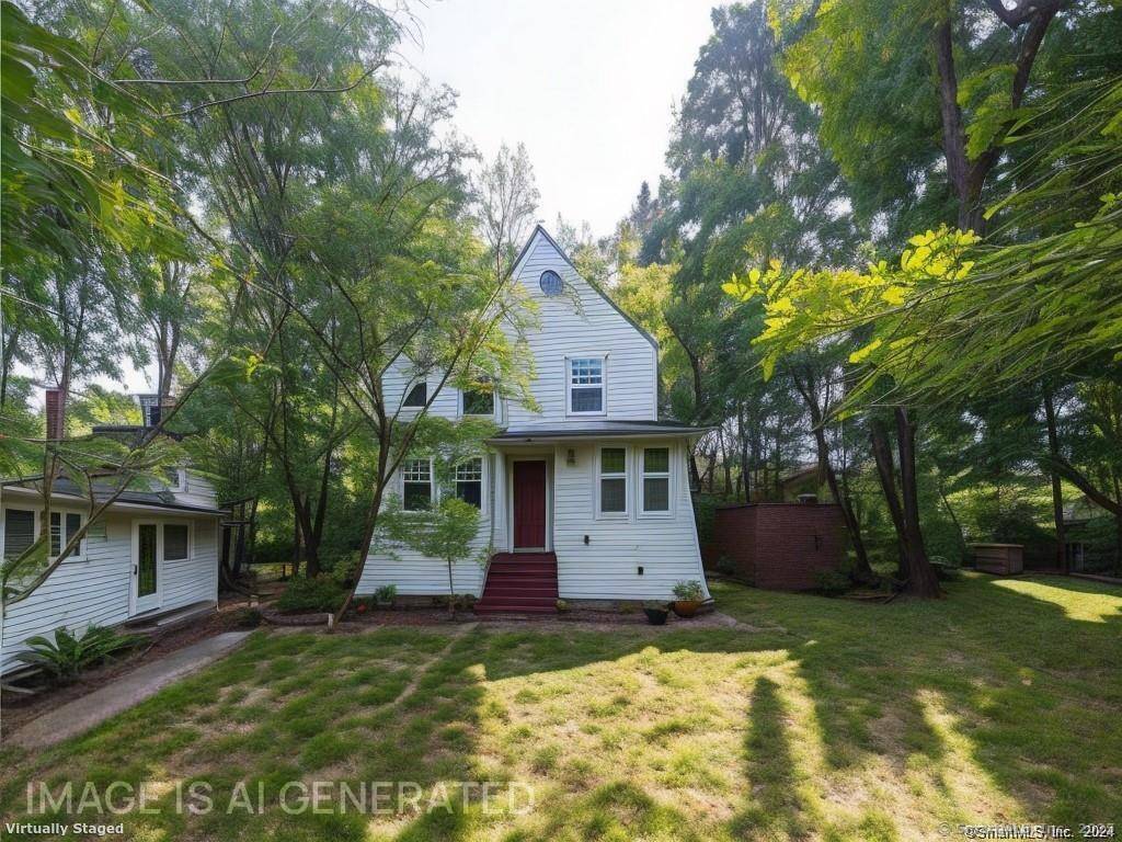 West Haven, CT 06516,82 Hemlock Street