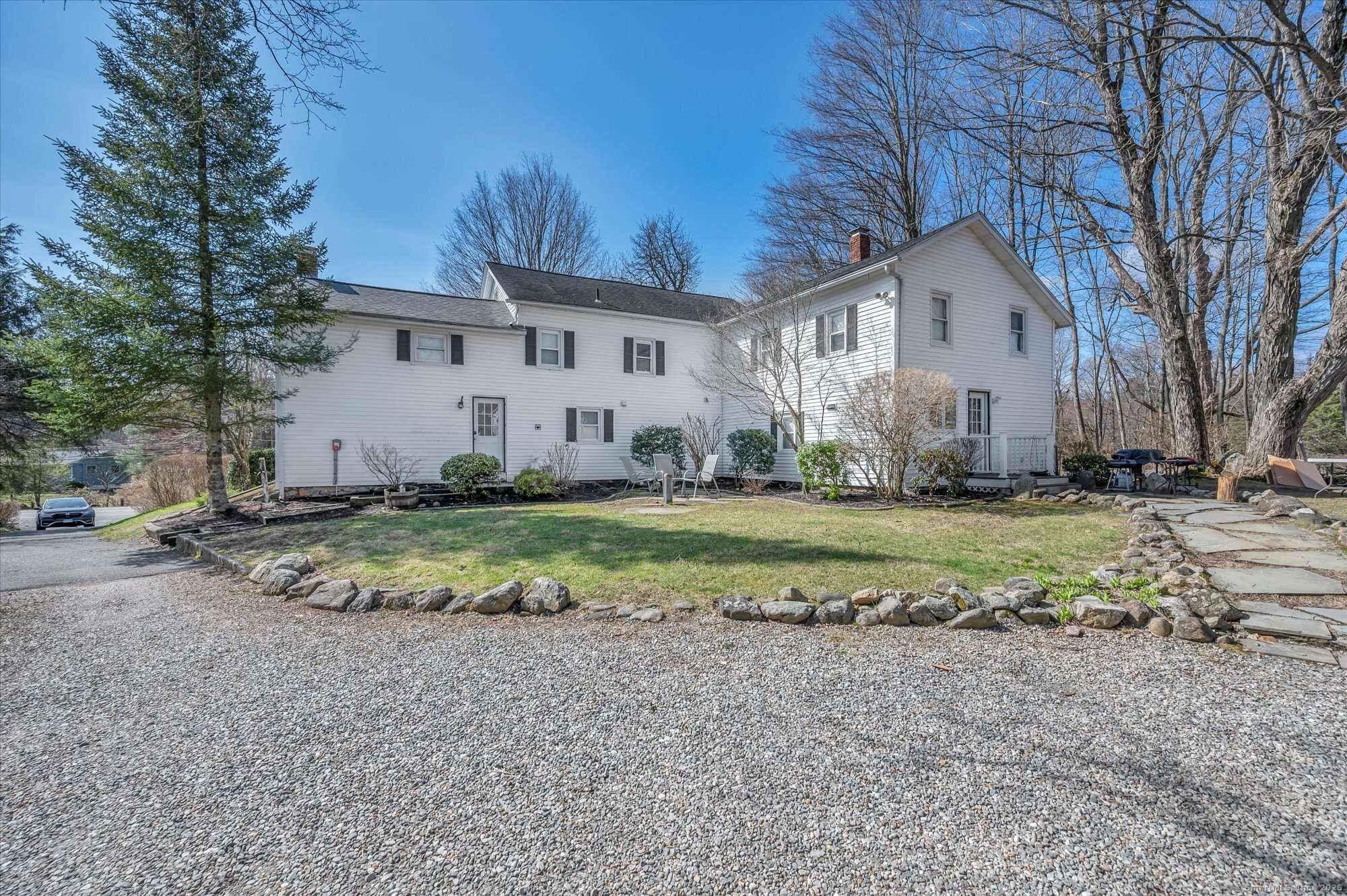 Danbury, CT 06811,23 Ball Pond Road