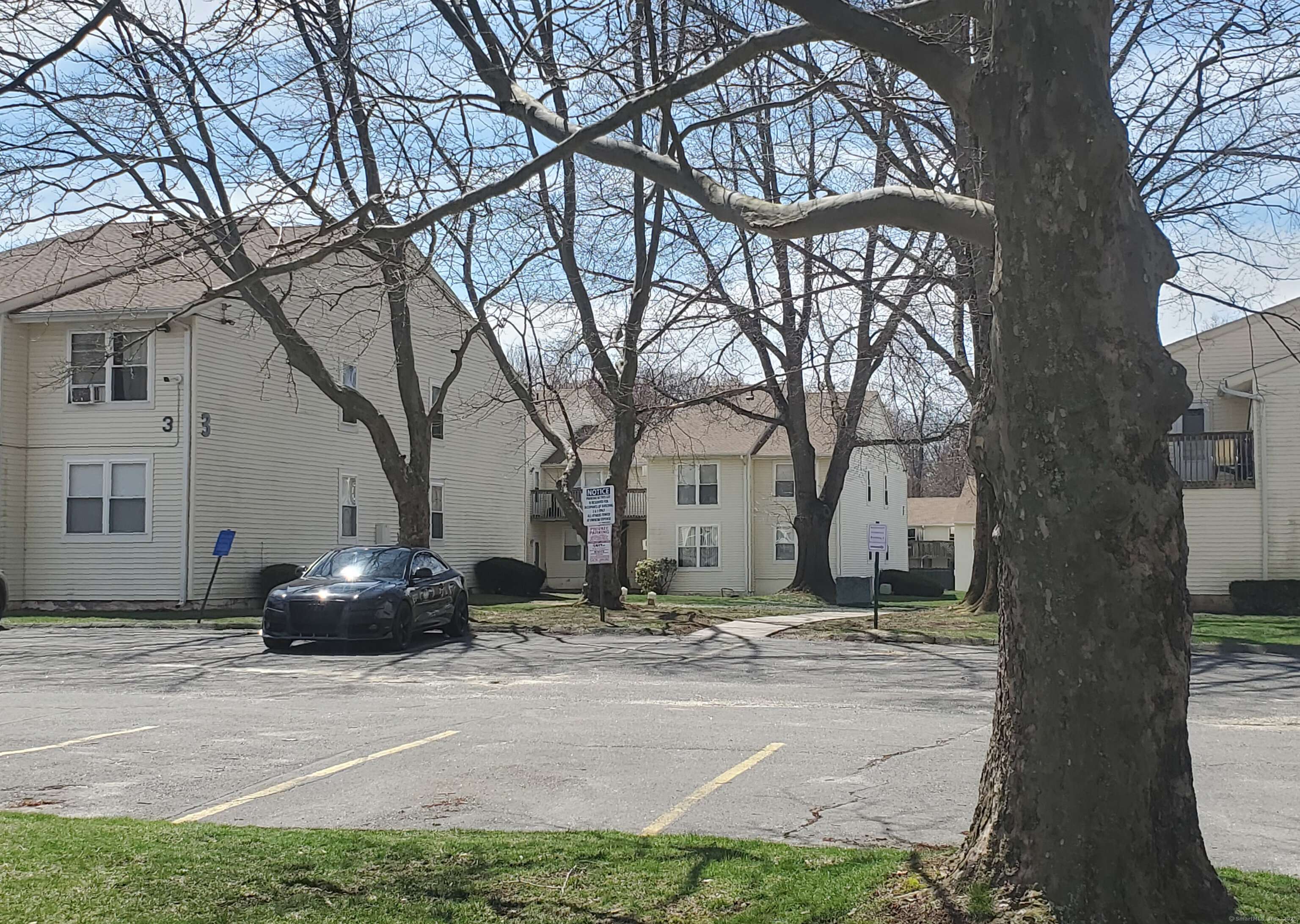 South Windsor, CT 06074,949 Pleasant Valley Road #5-9