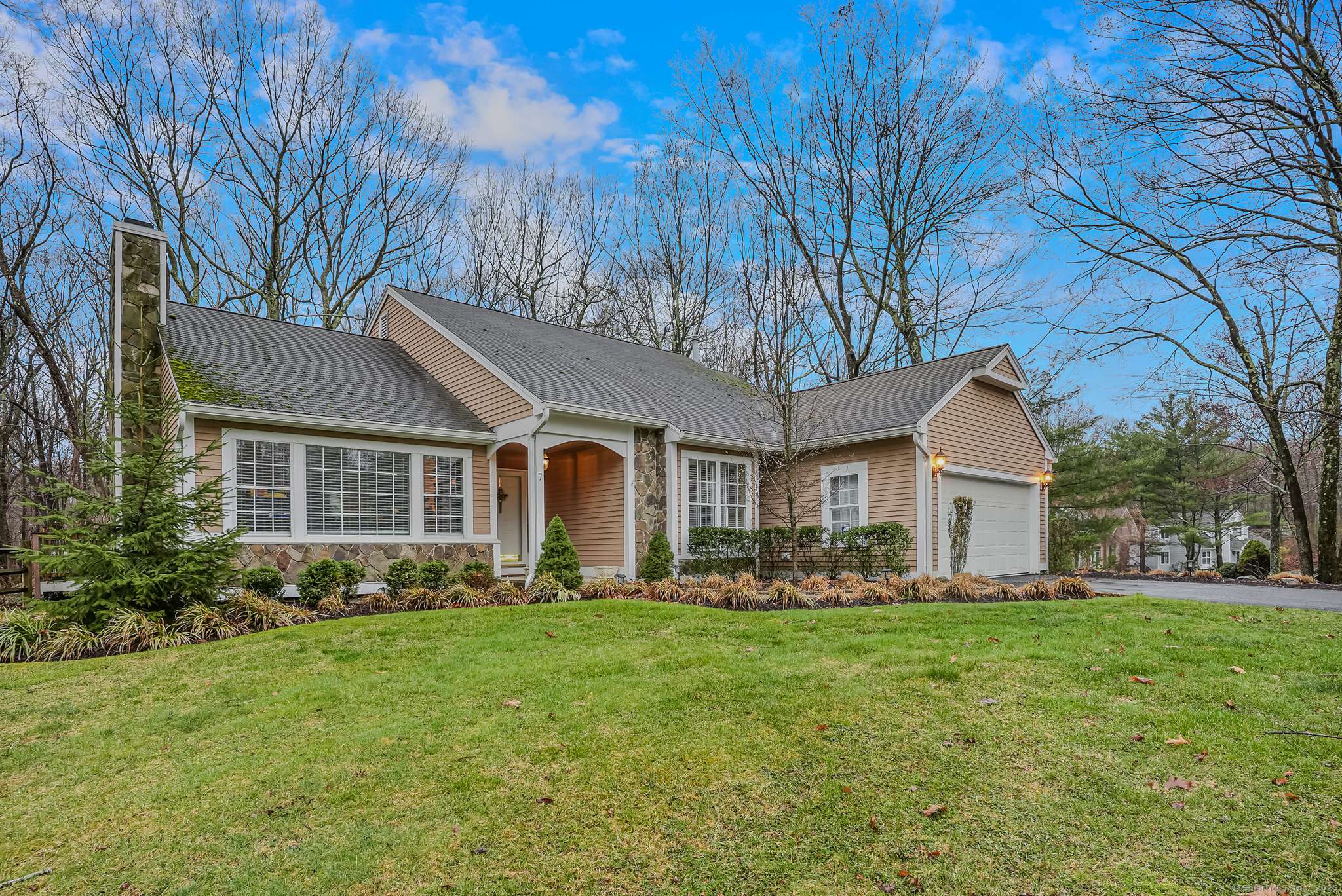 Monroe, CT 06468,7 Ivy Lane #7