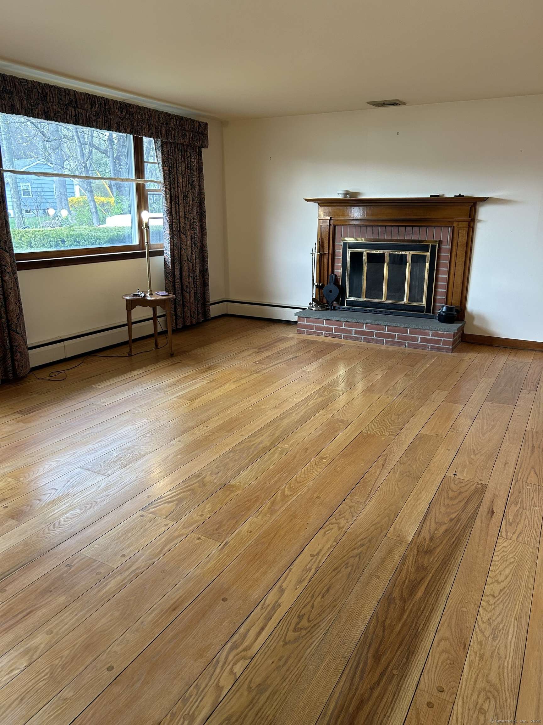 Norwalk, CT 06851,27 Fullin Road