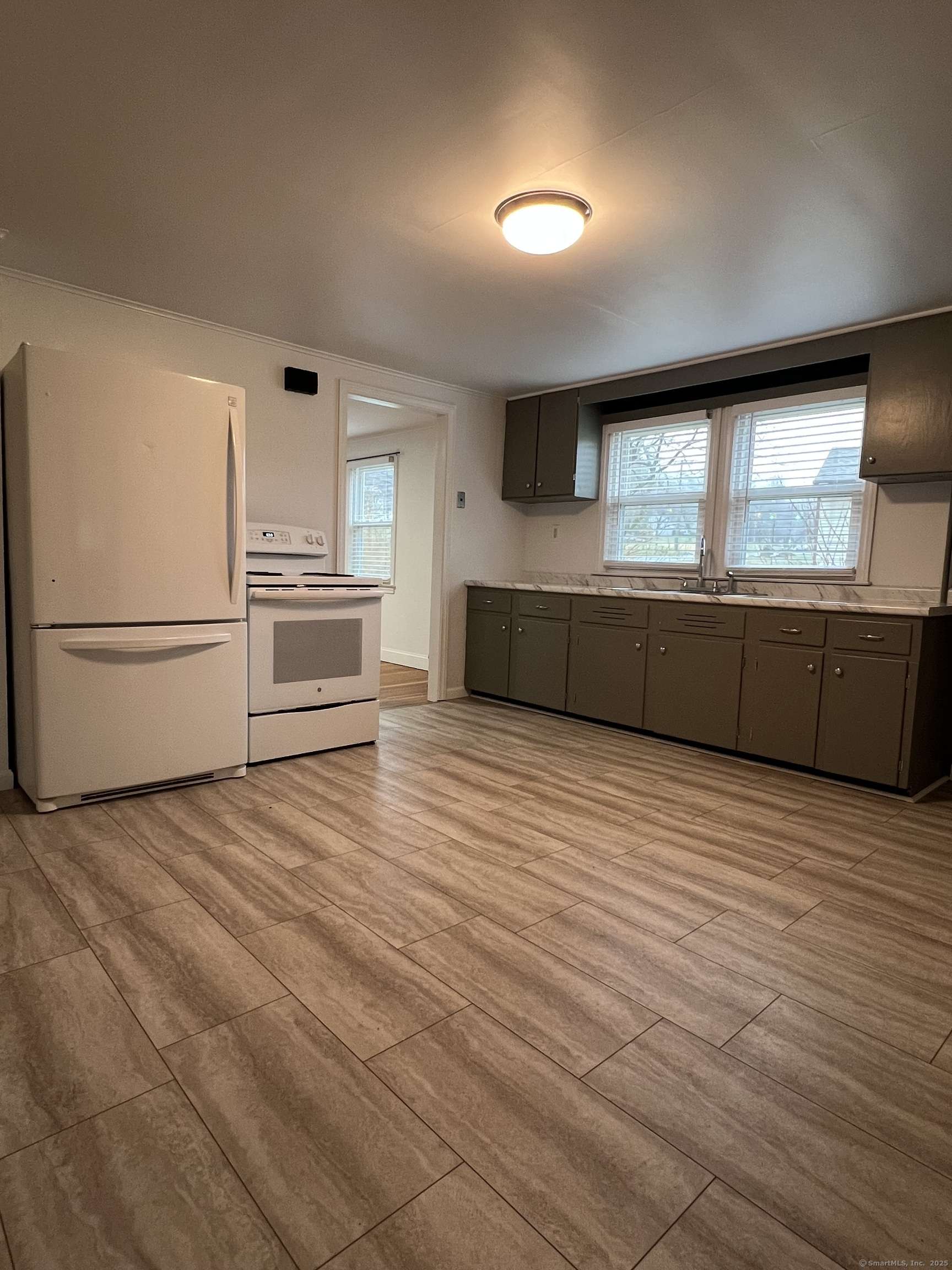 Southington, CT 06489,1262A Meriden Avenue