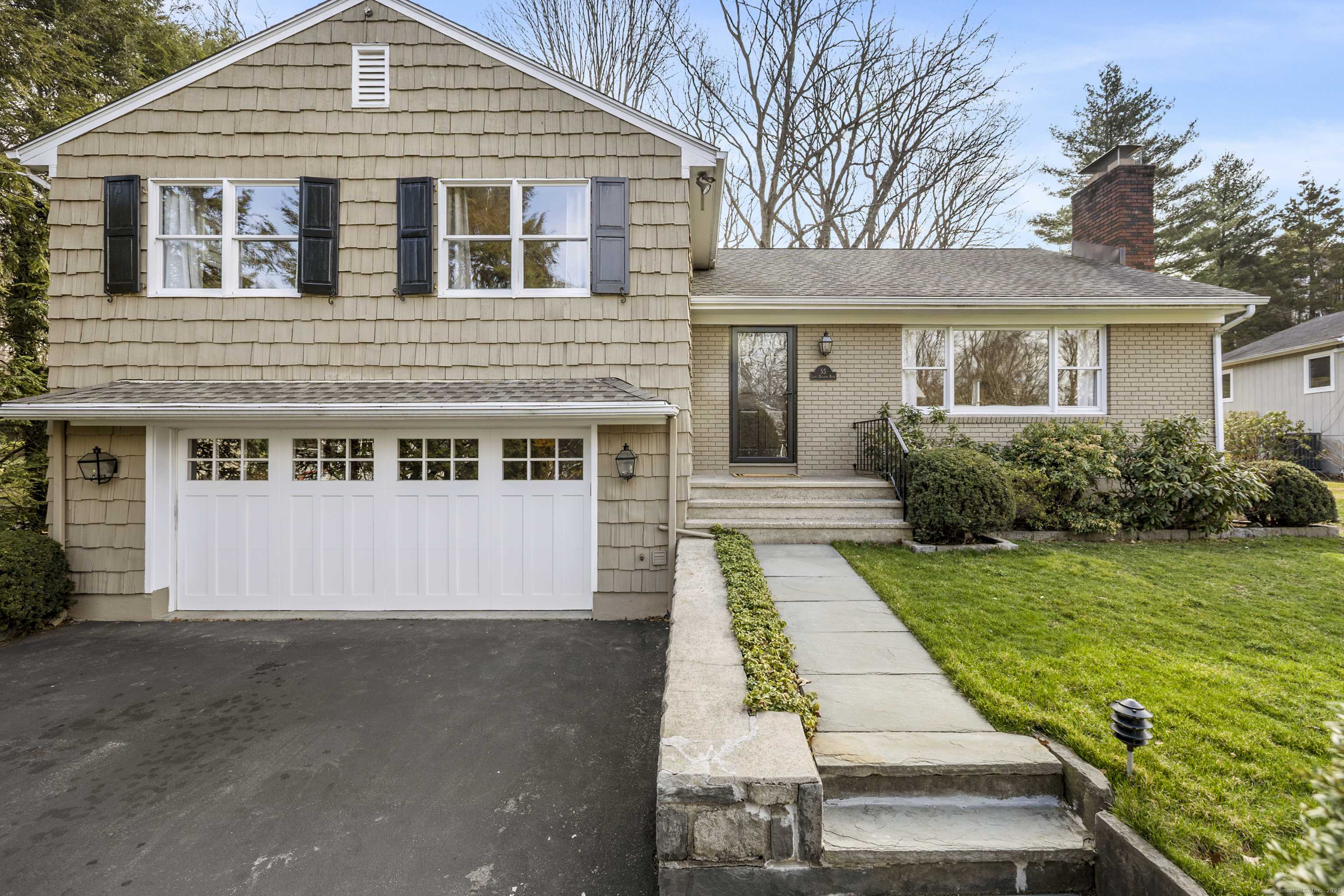 Greenwich, CT 06878,55 Long Meadow Road
