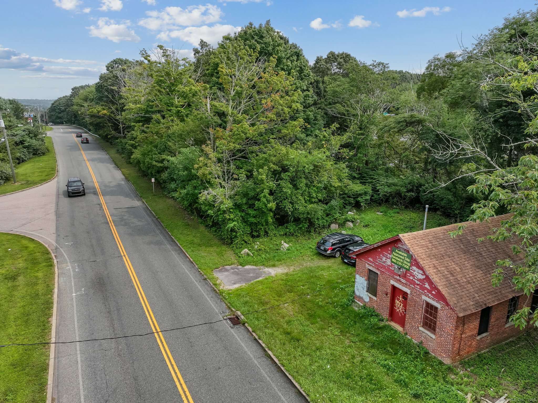 Waterford, CT 06385,168 Waterford Parkway North