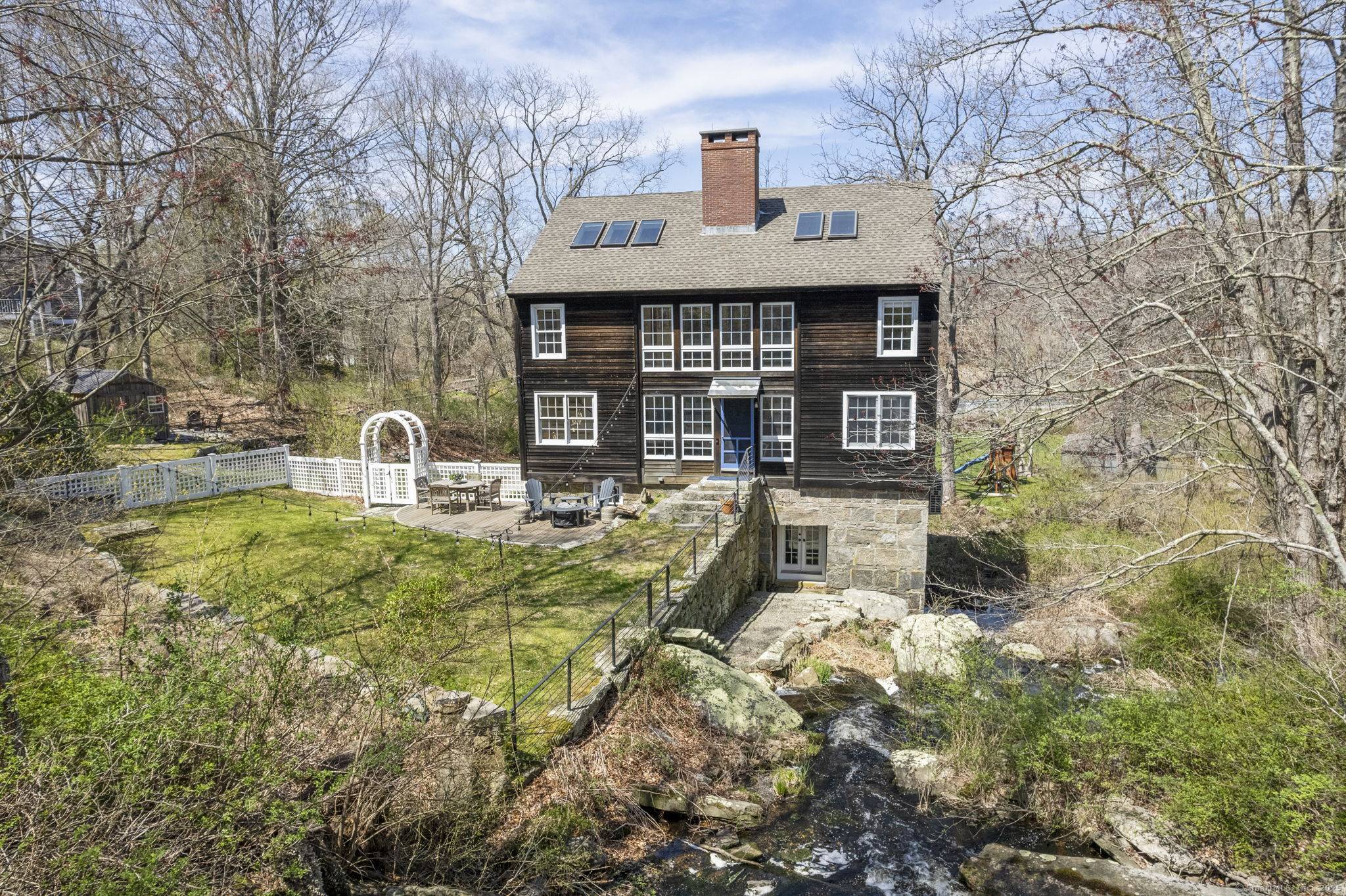 Lyme, CT 06371,19 Birch Mill Road