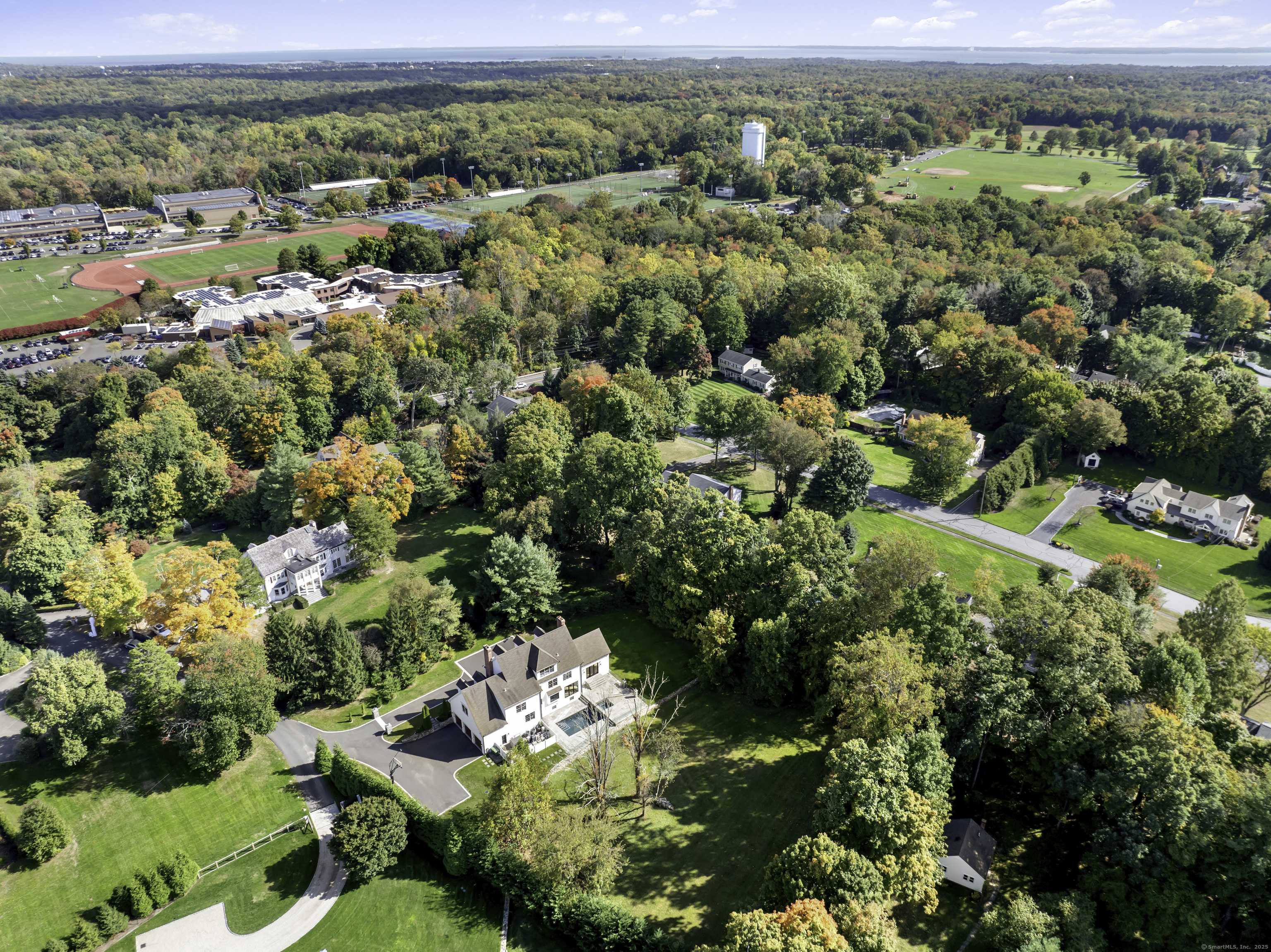 New Canaan, CT 06840,279 Old Stamford Road