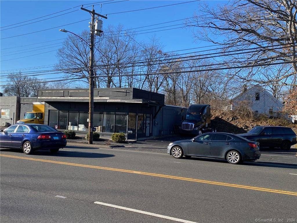 West Haven, CT 06461,703 Orange Avenue