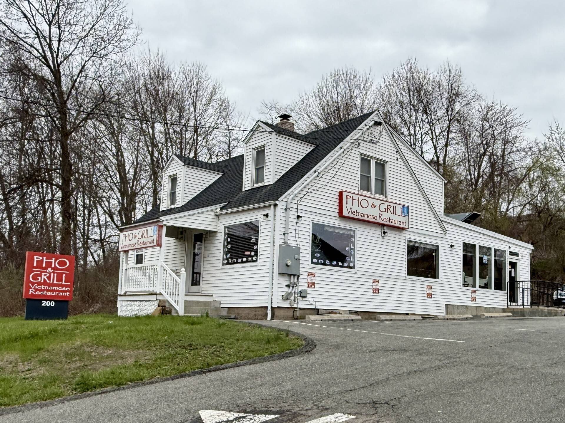 Cromwell, CT 06416,198-200 West Street