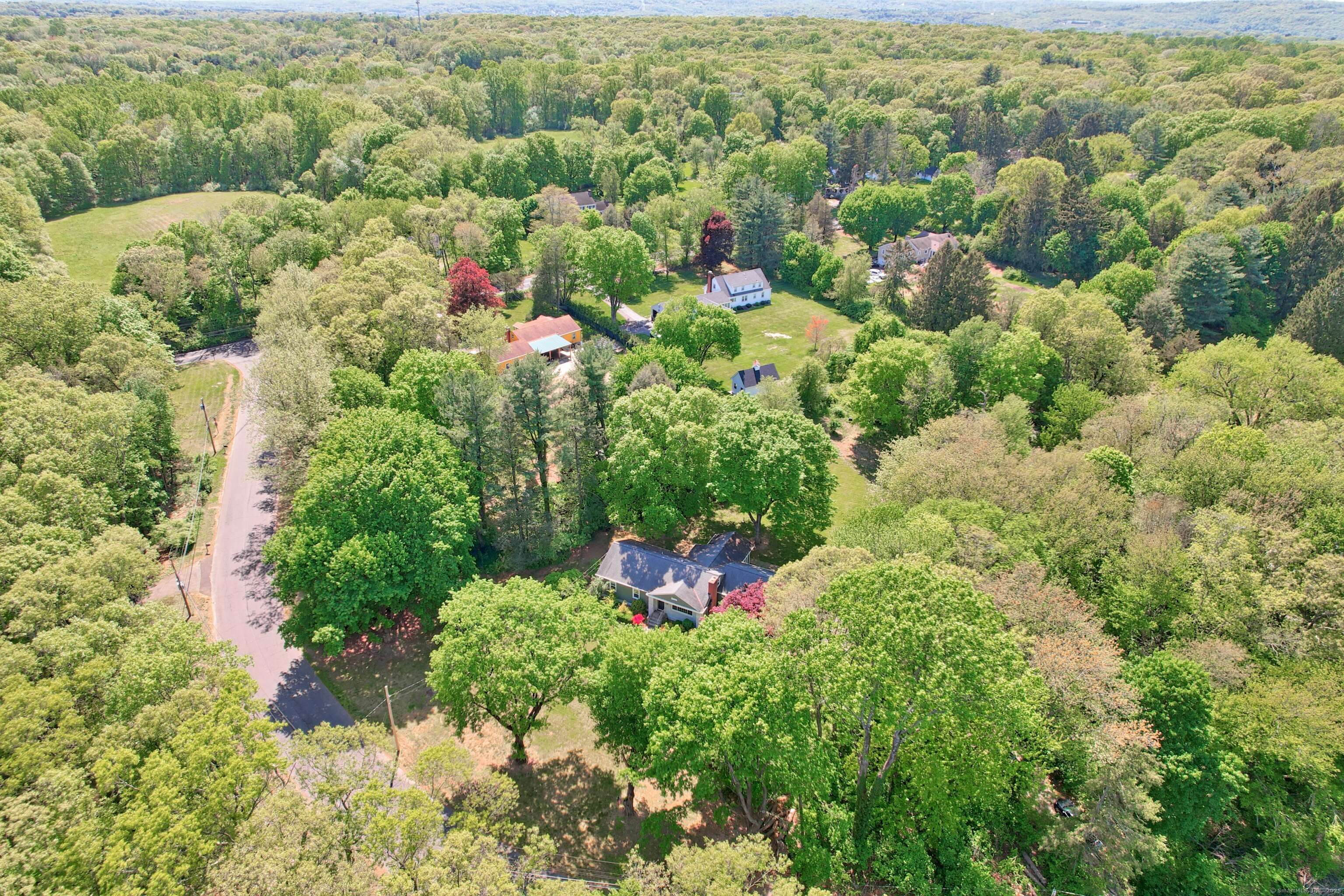 Woodbridge, CT 06525,12 Rimmon Hill Road