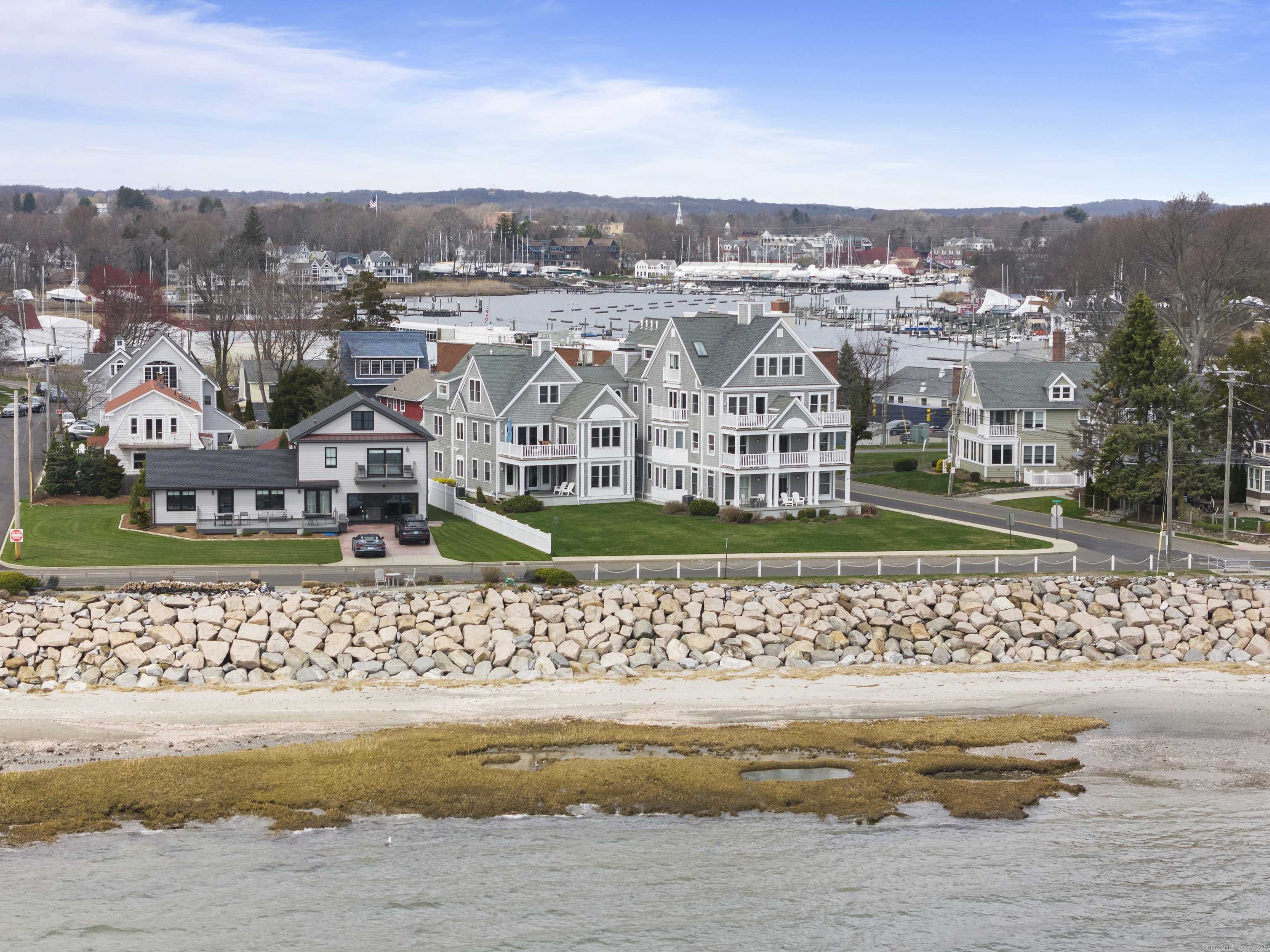 Milford, CT 06460,87 Trumbull Avenue #APT 5