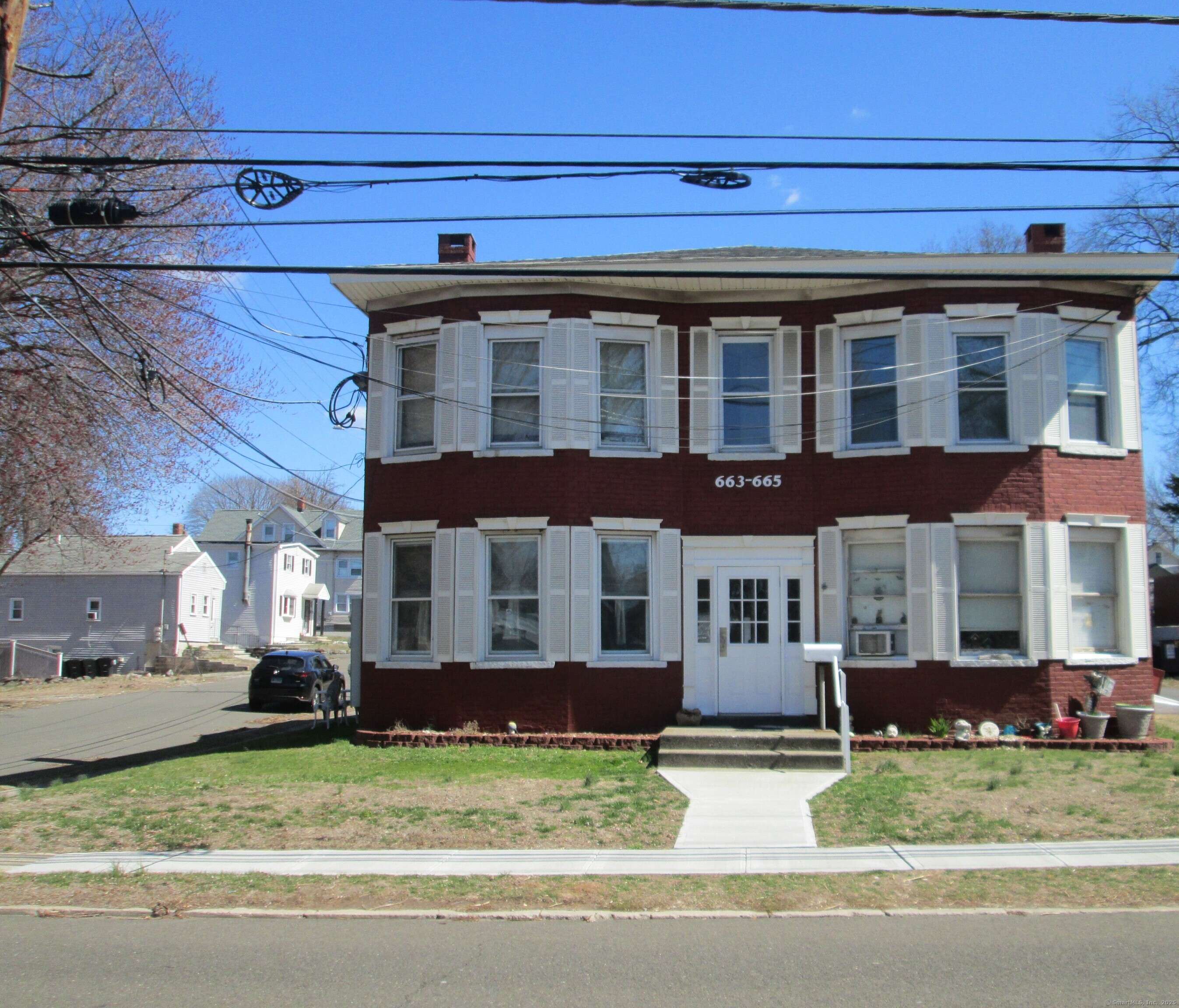 Milford, CT 06461,663 Naugatuck Avenue