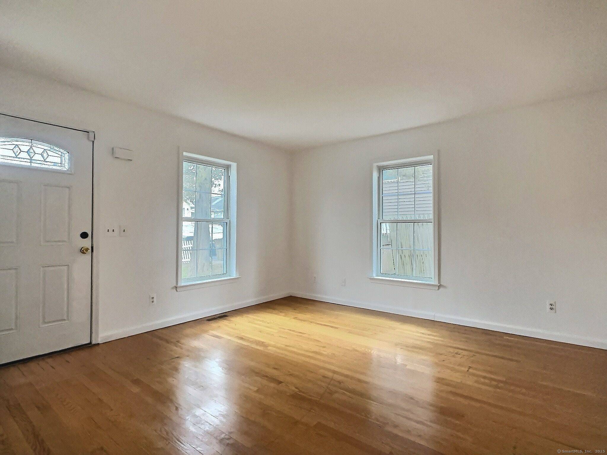 Stamford, CT 06905,30 Nichols Avenue