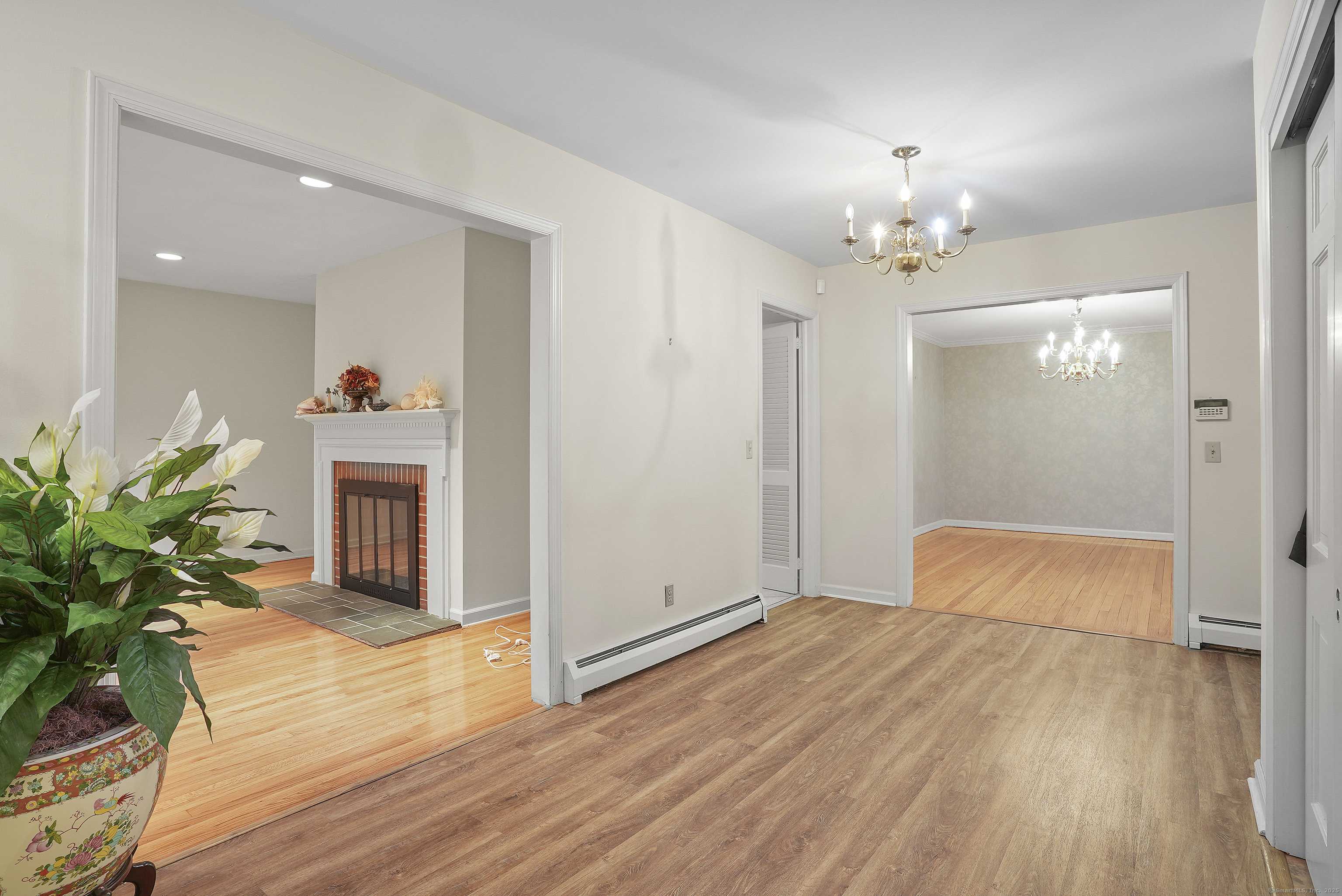 Stamford, CT 06903,321 Chestnut Hill Road