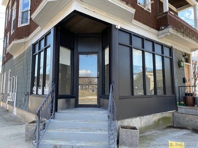 Stratford, CT 06614,1925 Barnum Avenue