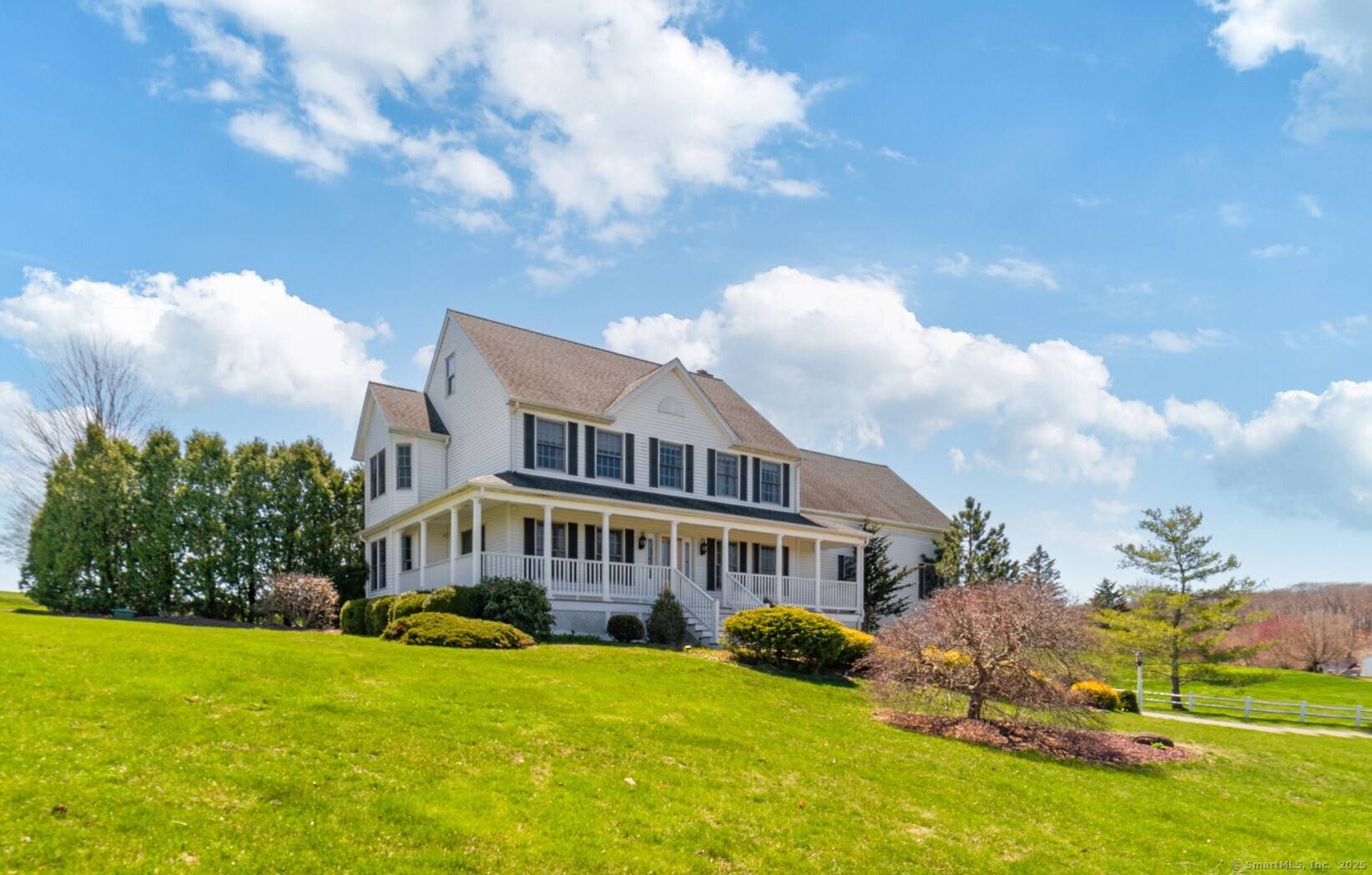 Watertown, CT 06795,569 Lake Winnemaug Road