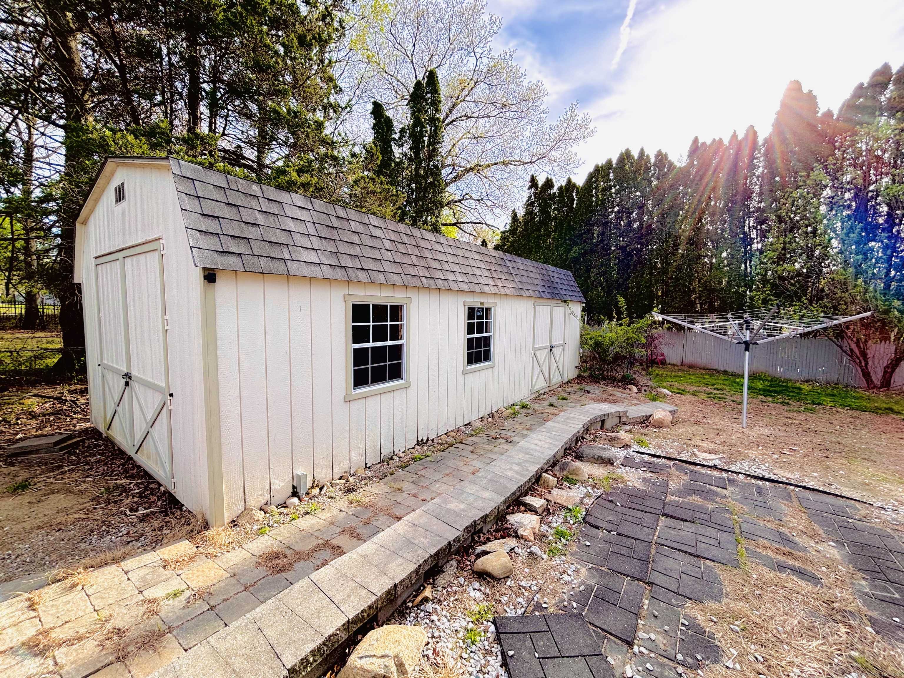 Windham, CT 06226,446 High Street