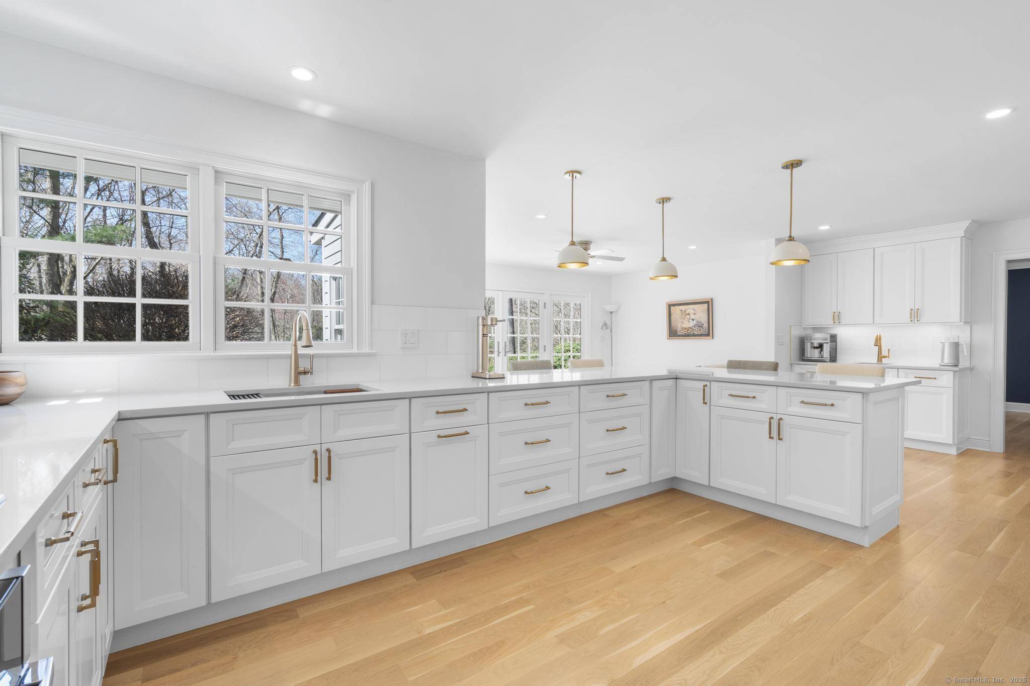 Stamford, CT 06902,68 Greenleaf Drive
