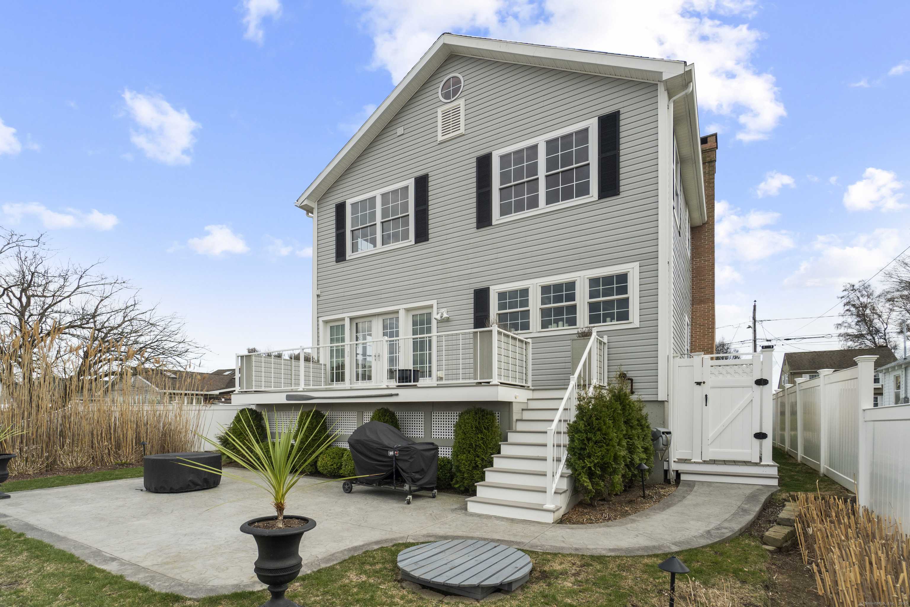 Old Saybrook, CT 06475,15 Buckingham Avenue