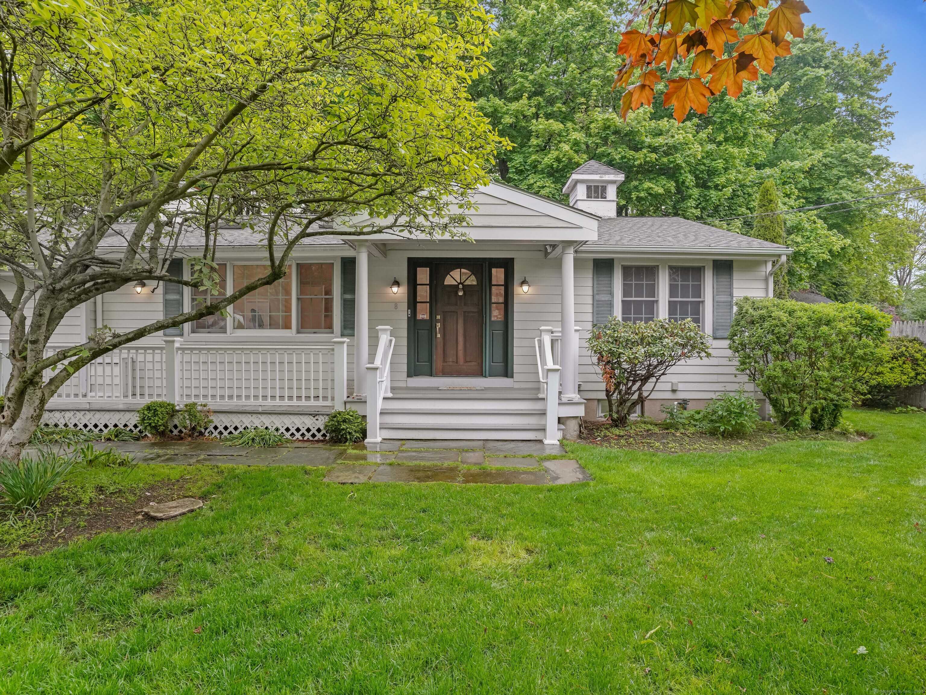 Norwalk, CT 06850,8 Argentine Way