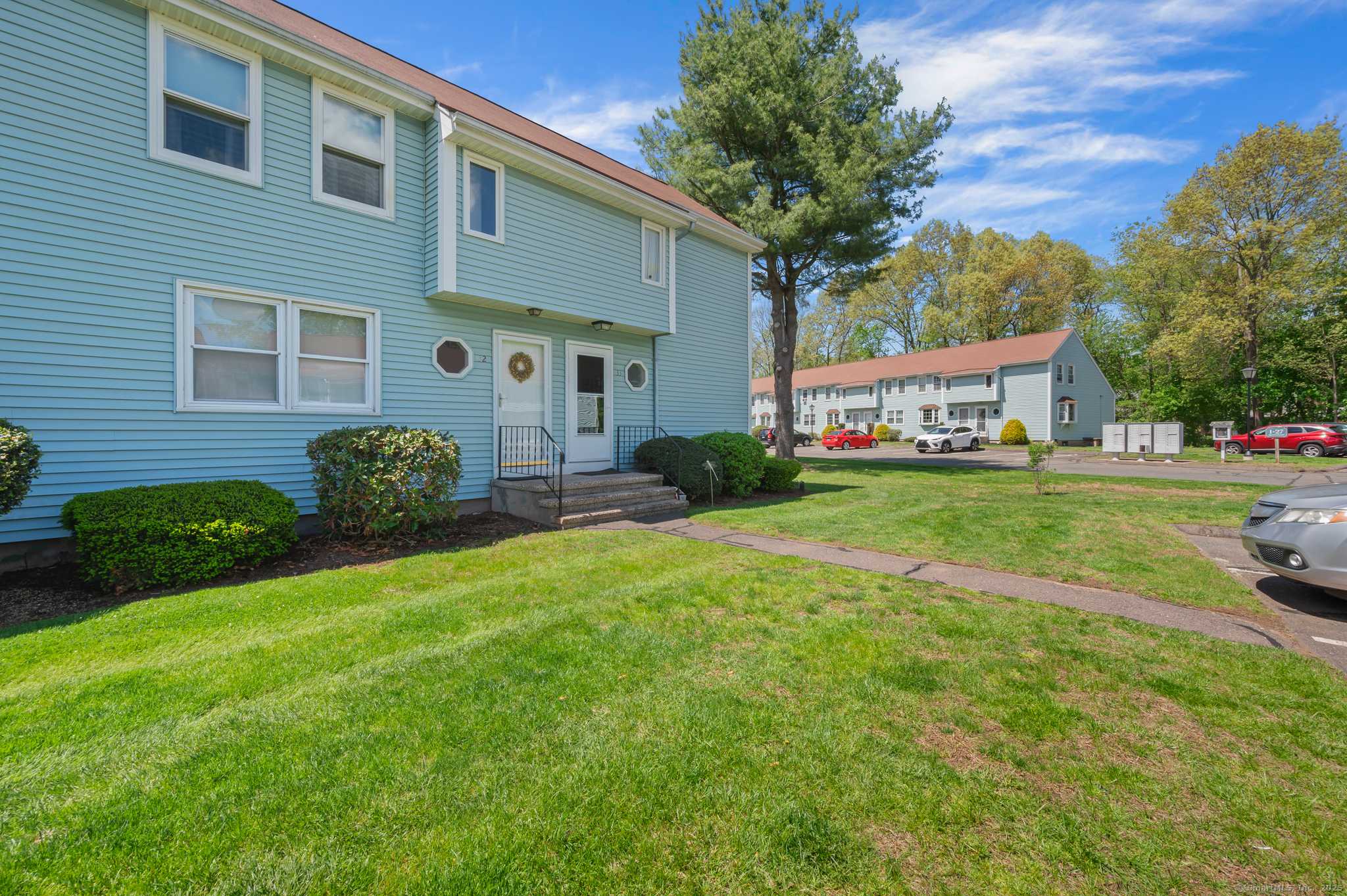 Ellington, CT 06029,1 Abbott Road #32