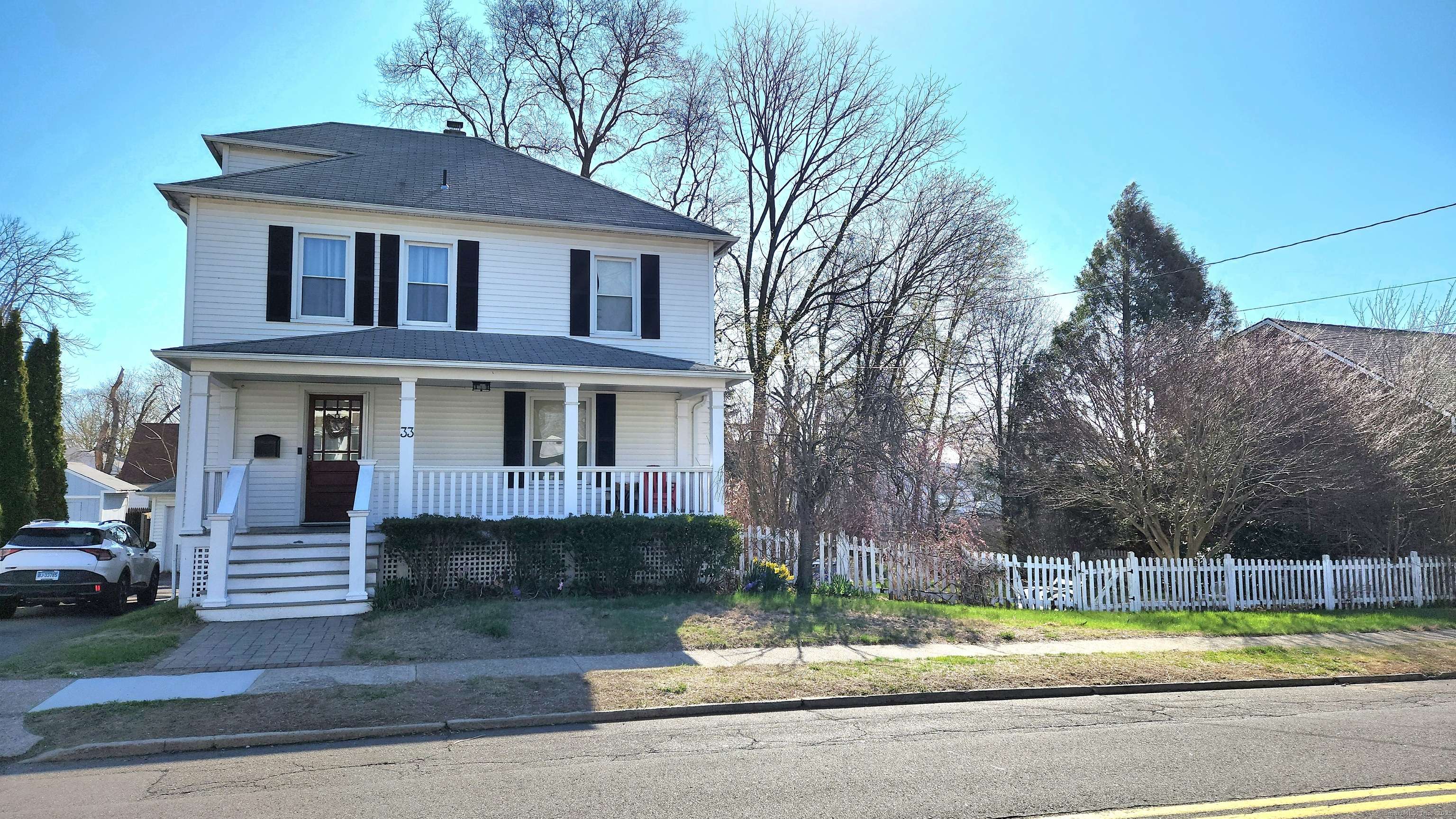Naugatuck, CT 06770,33 North Hoadley Street