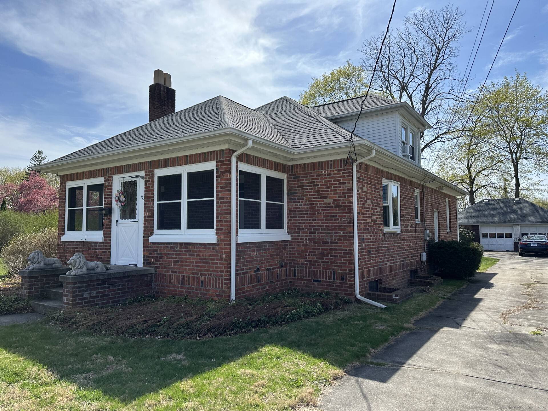 Waterford, CT 06385,44 Miner Avenue