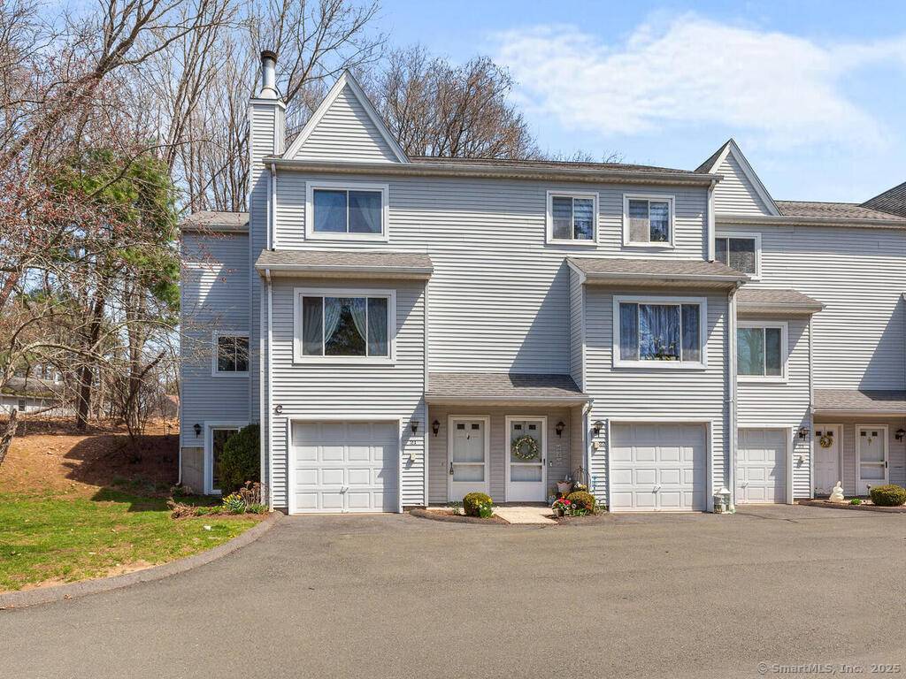 Plainville, CT 06062,69 Northwest Drive #APT 21