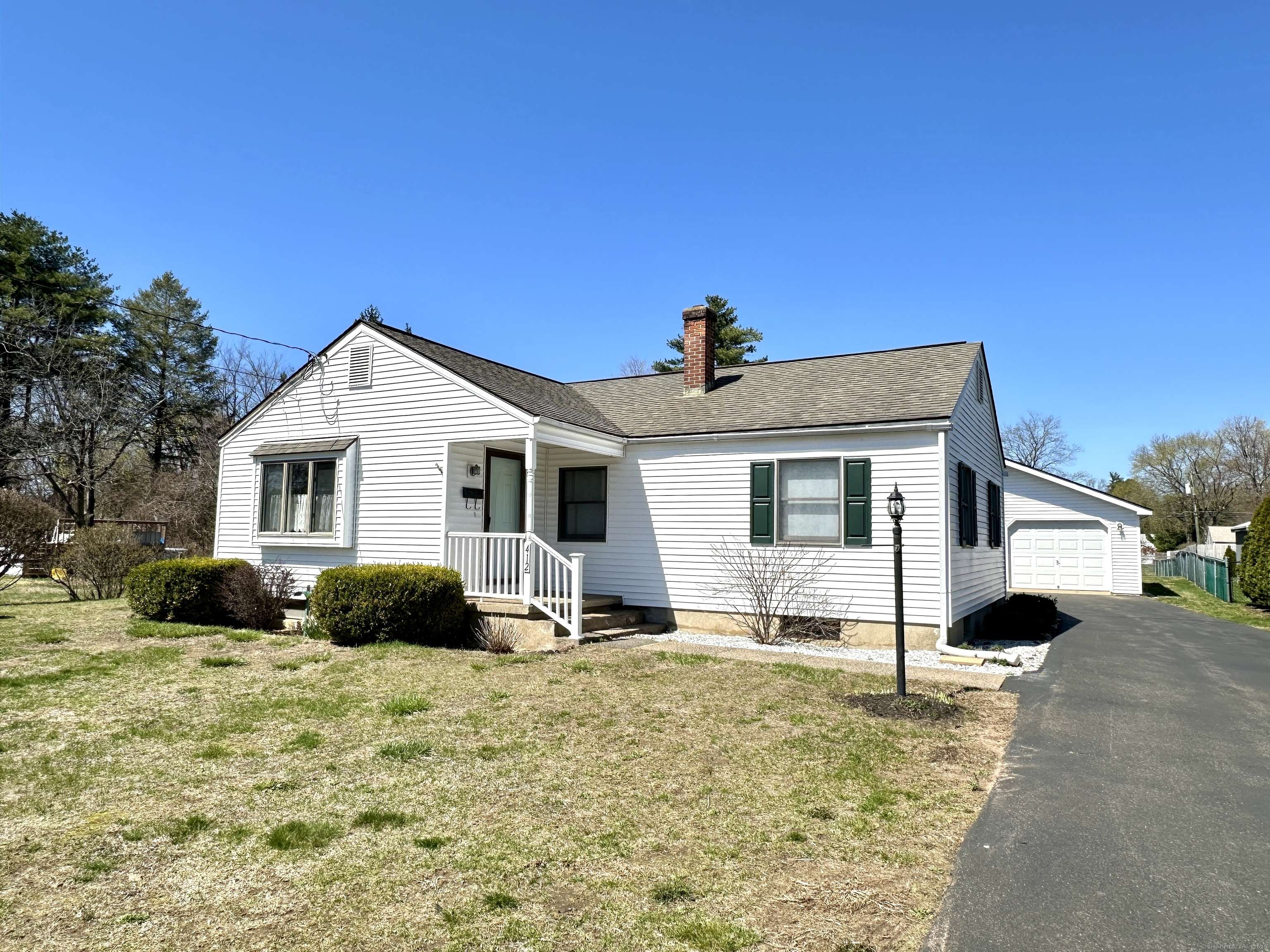 Windsor Locks, CT 06096,412 Halfway House Road