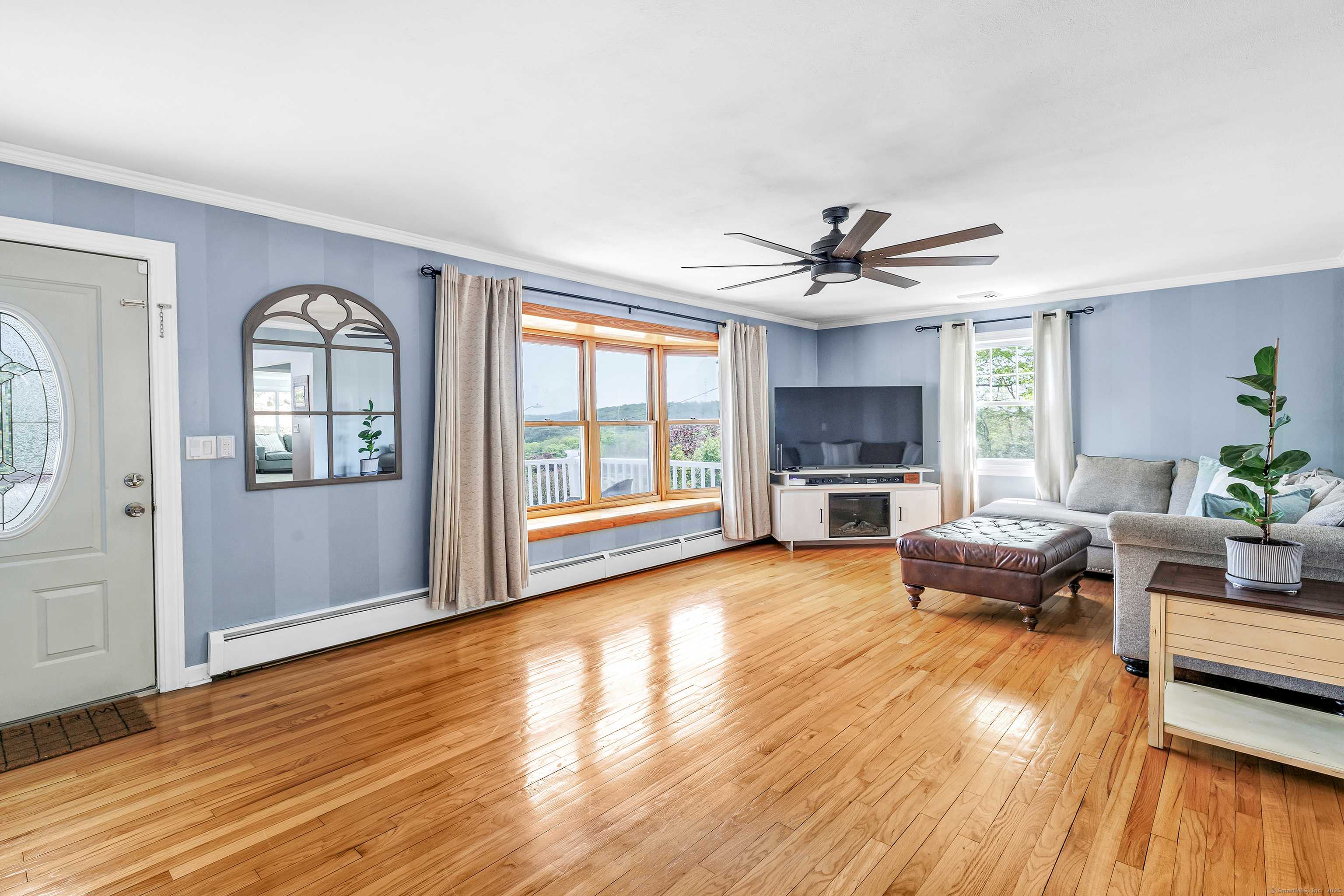 Seymour, CT 06483,5 Morningstar Drive