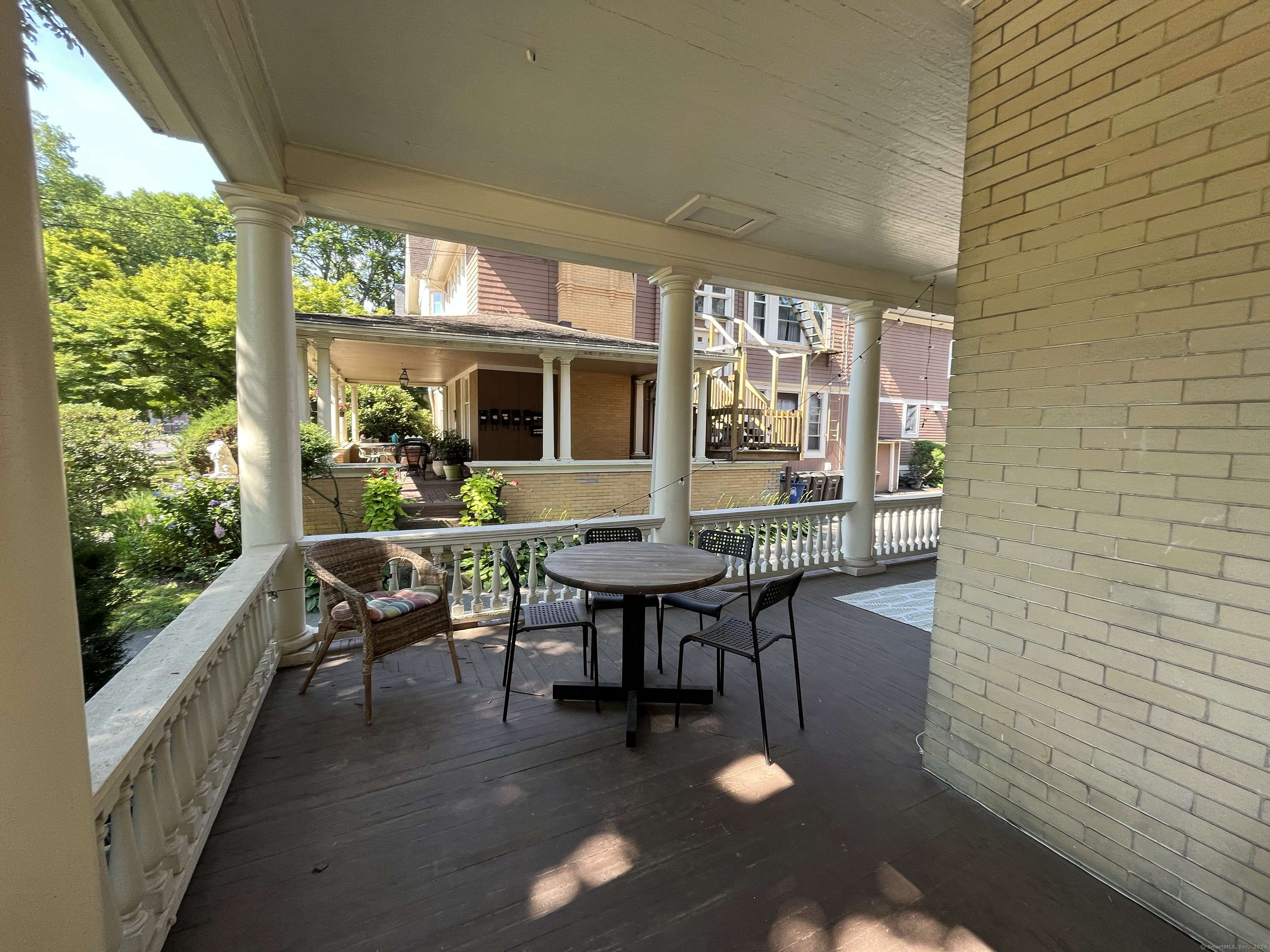 New Haven, CT 06511,738 Whitney Avenue #3