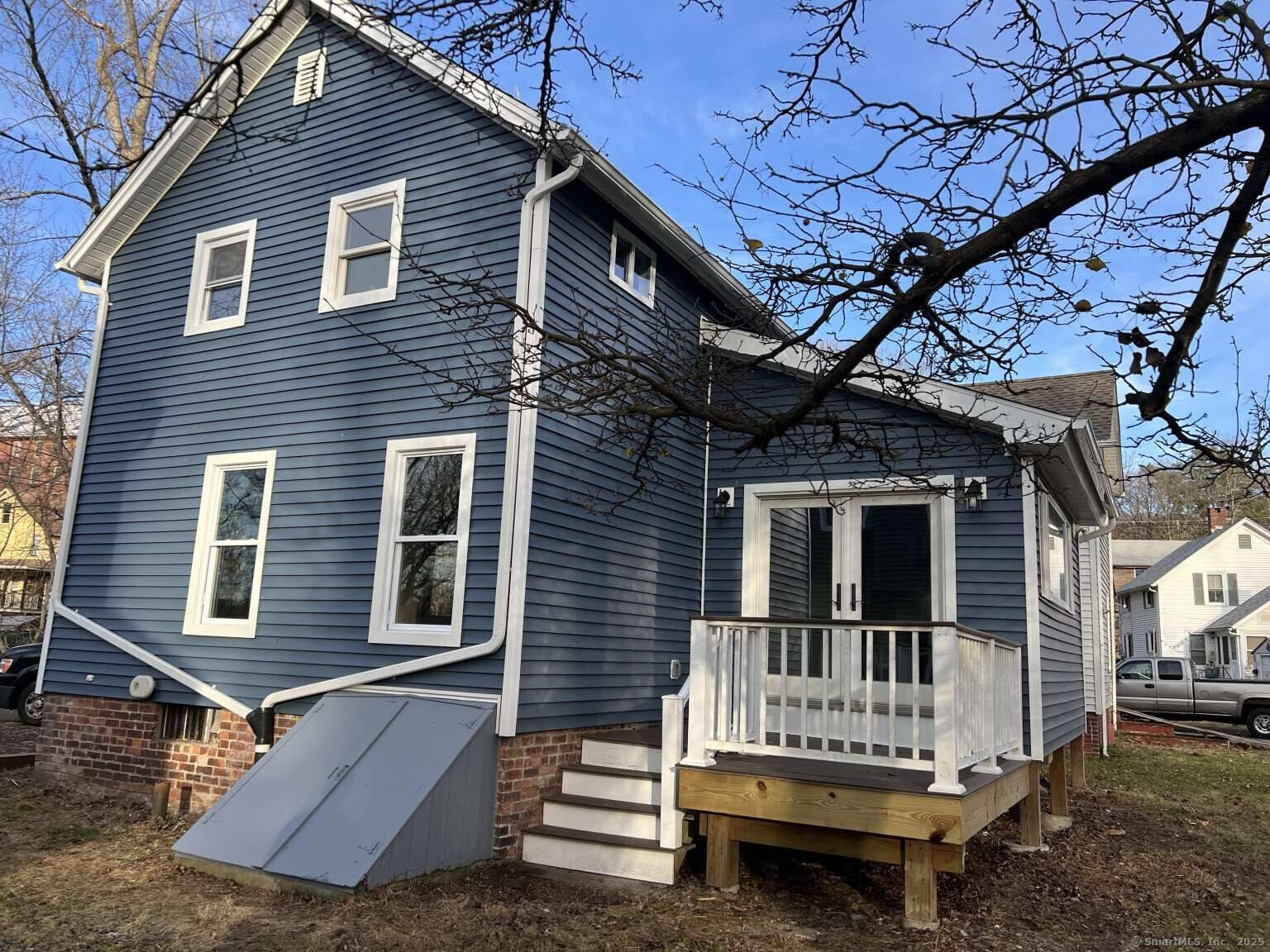 New Milford, CT 06478,5 Shoverling Lane