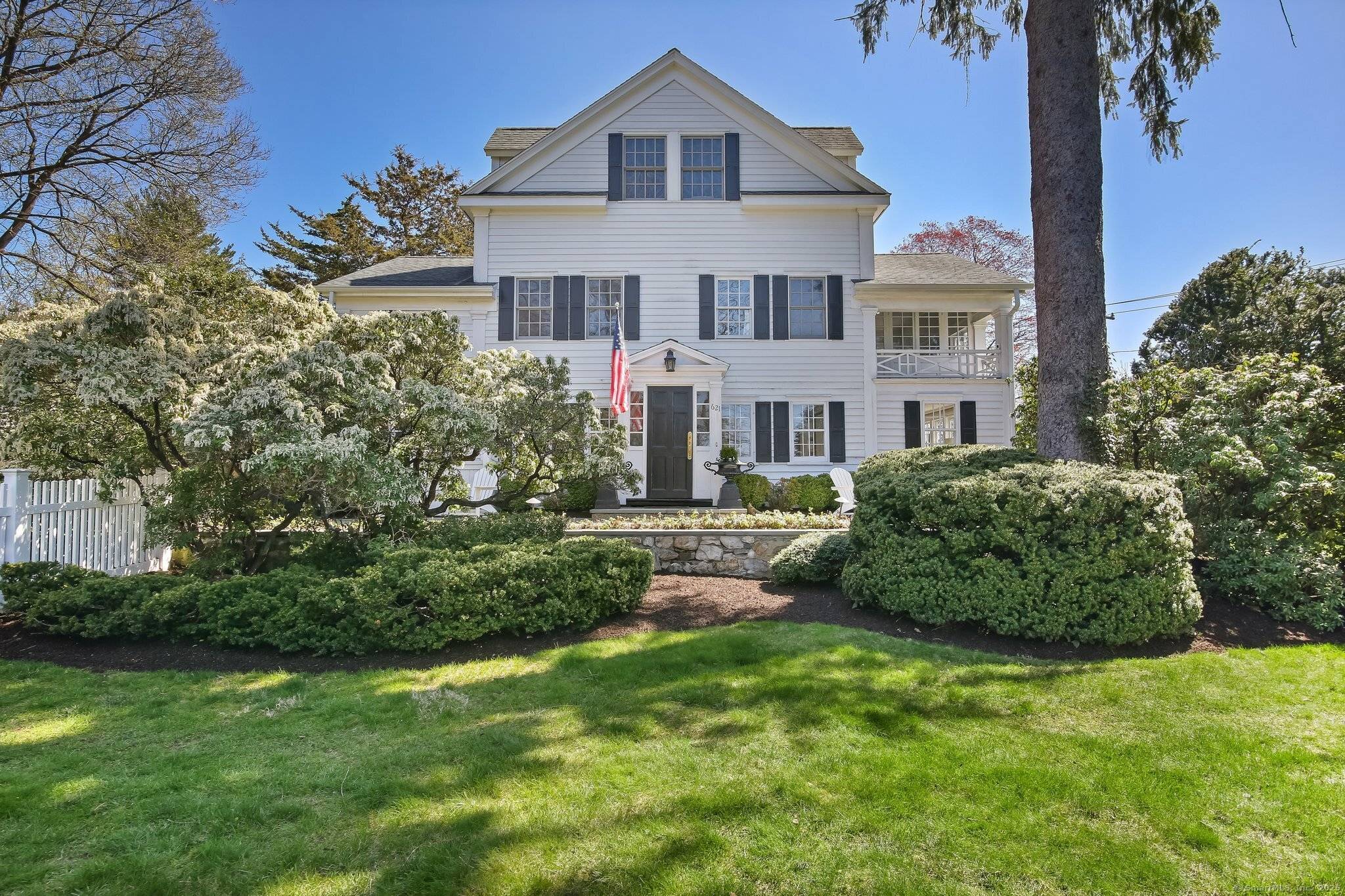 New Canaan, CT 06840,621 Weed Street