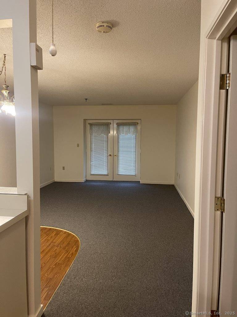 Hamden, CT 06518,75 Washington Avenue #4207