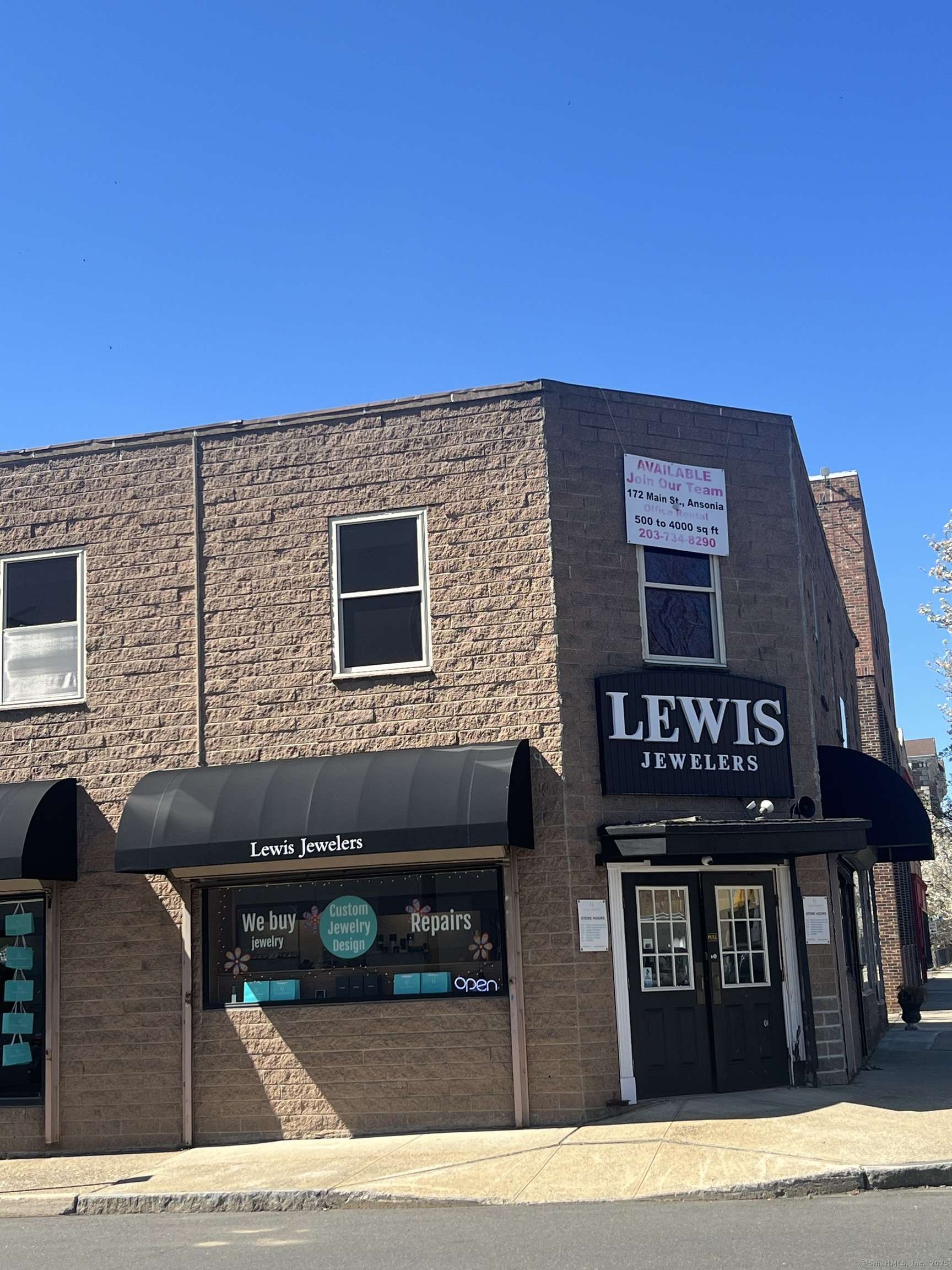 Ansonia, CT 06401,174 Main Street #5