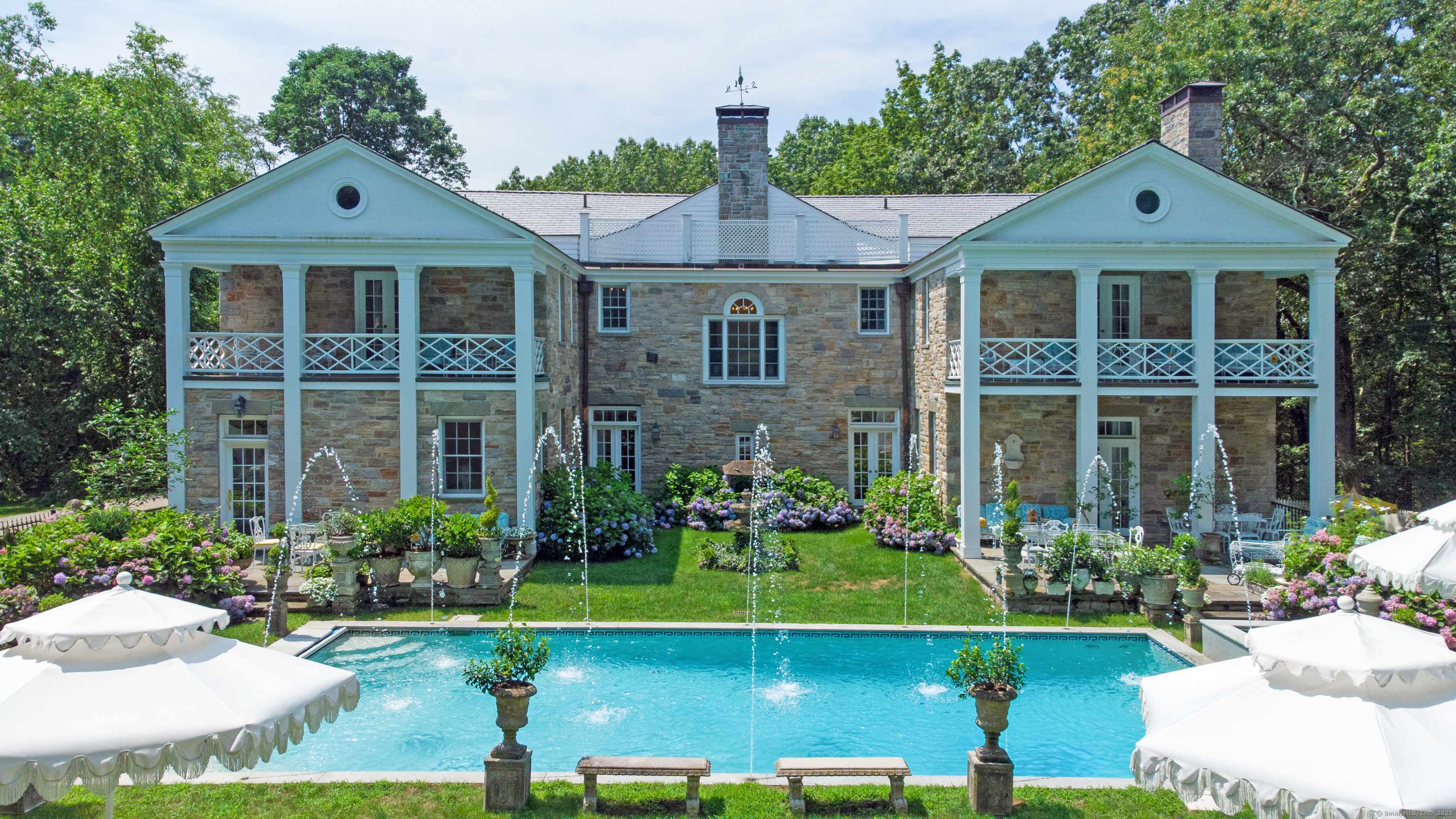 Westport, CT 06880,5 Northside Lane